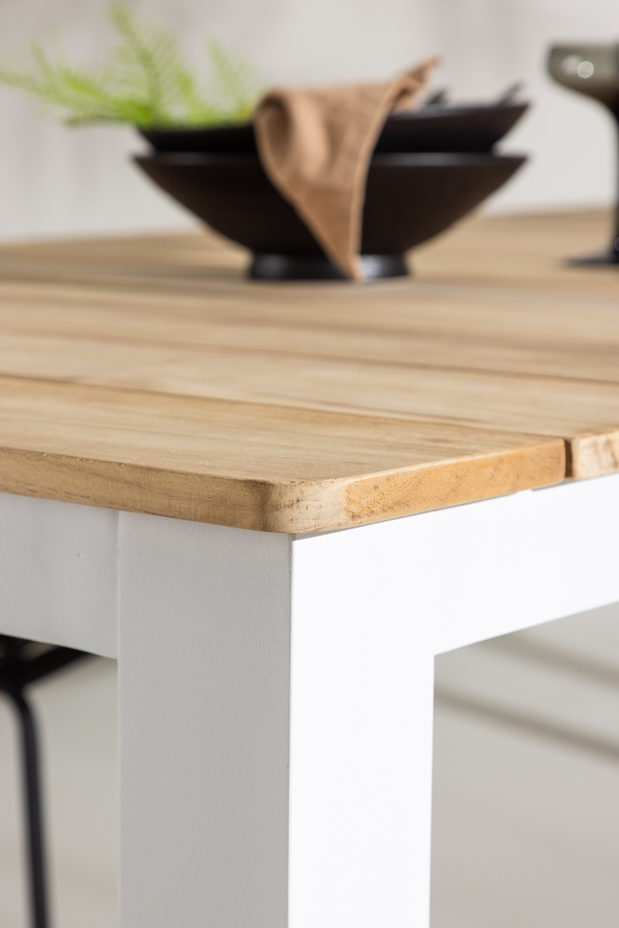 Venture Home Charlie Matbord Vit 210cm