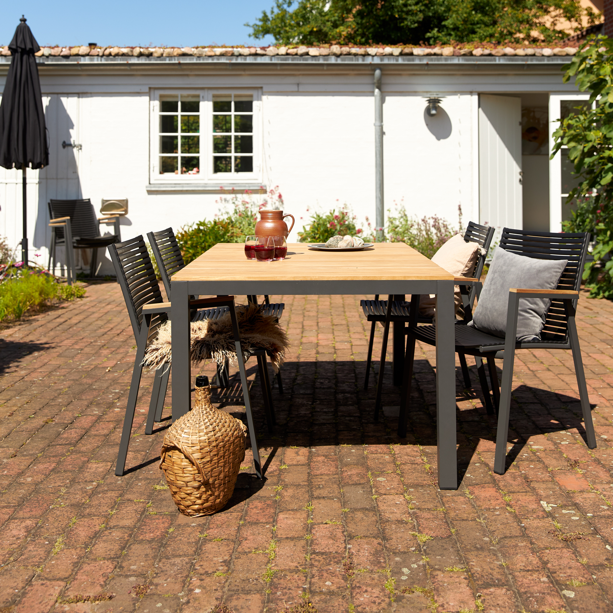 Cinas Mood Extreme Pinottava nojatuoli antrasiittia