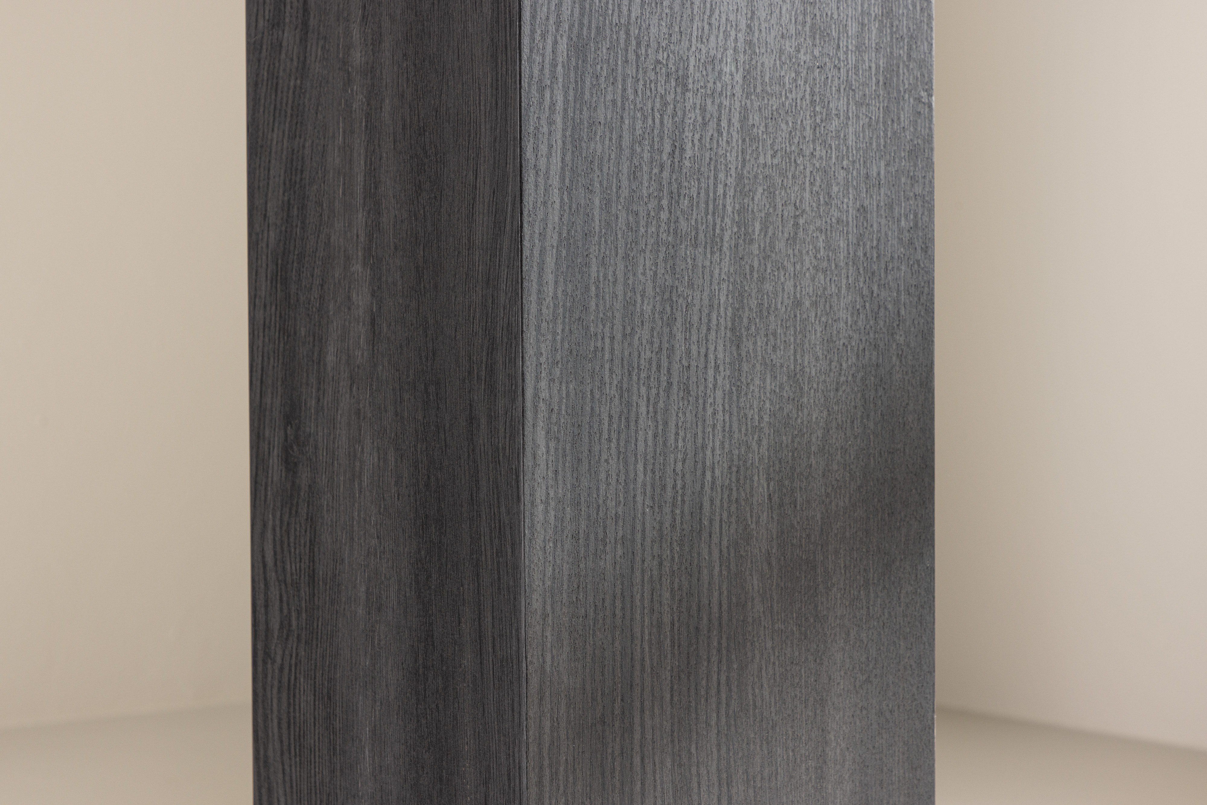 Vind Ramsvik Piedestal Black 65cm