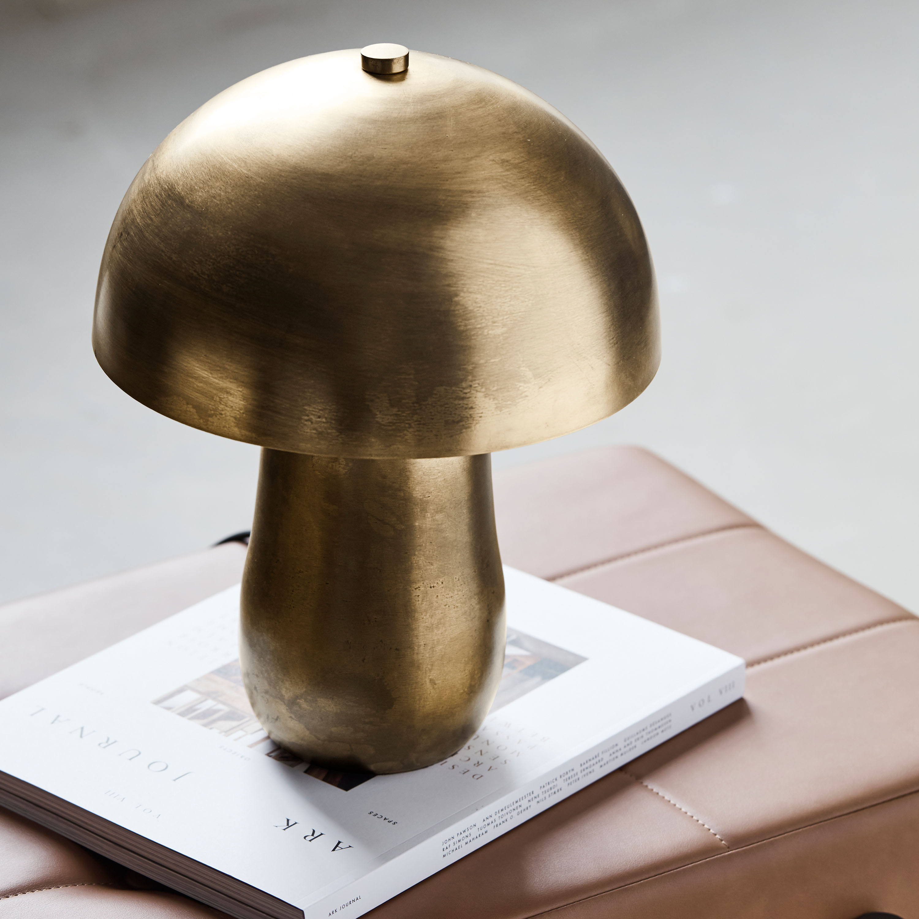 House Doctor Roomie Bordlampe Messingfinish