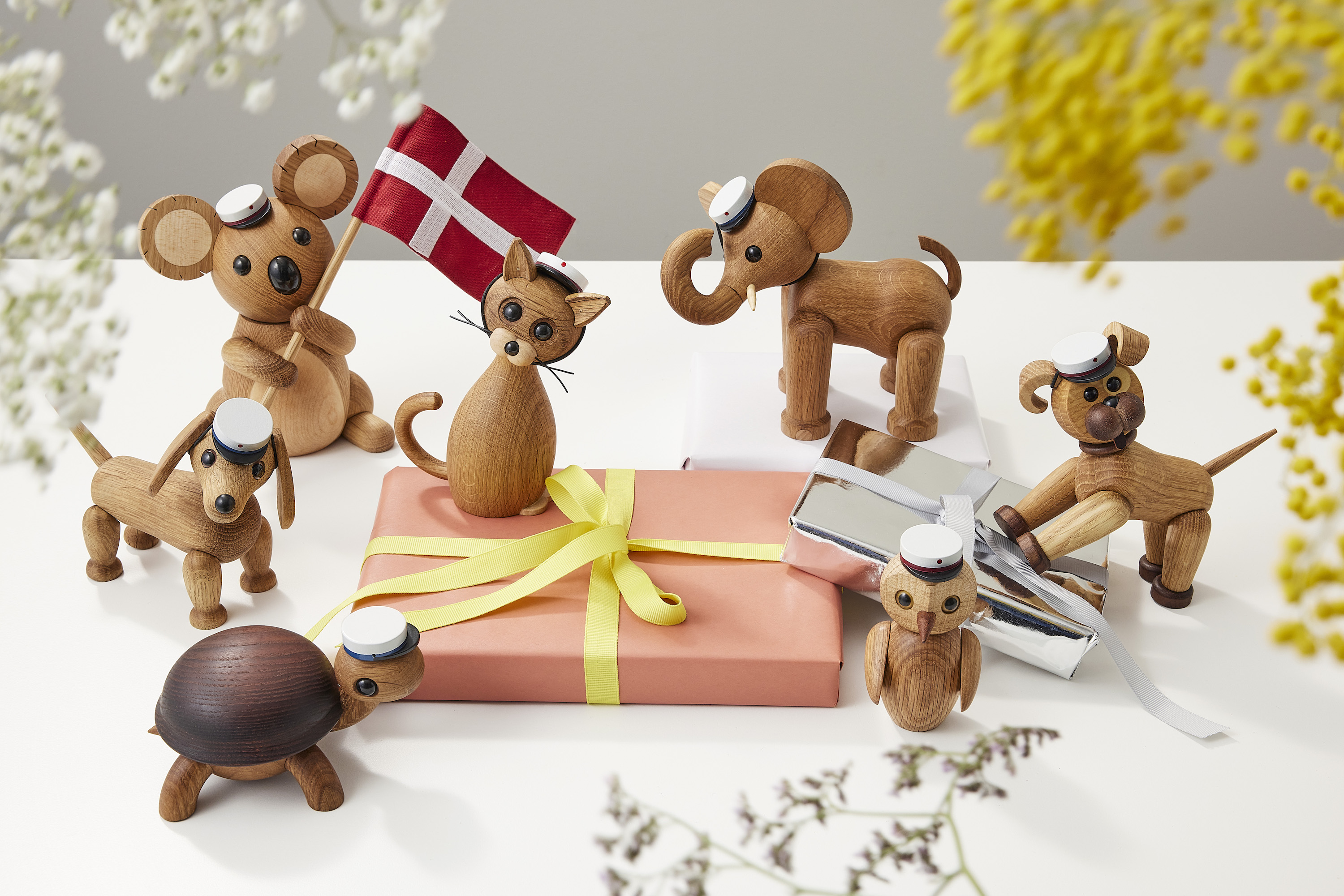 Spring Copenhagen Clever Ugle Dekorasjon Eik 10cm