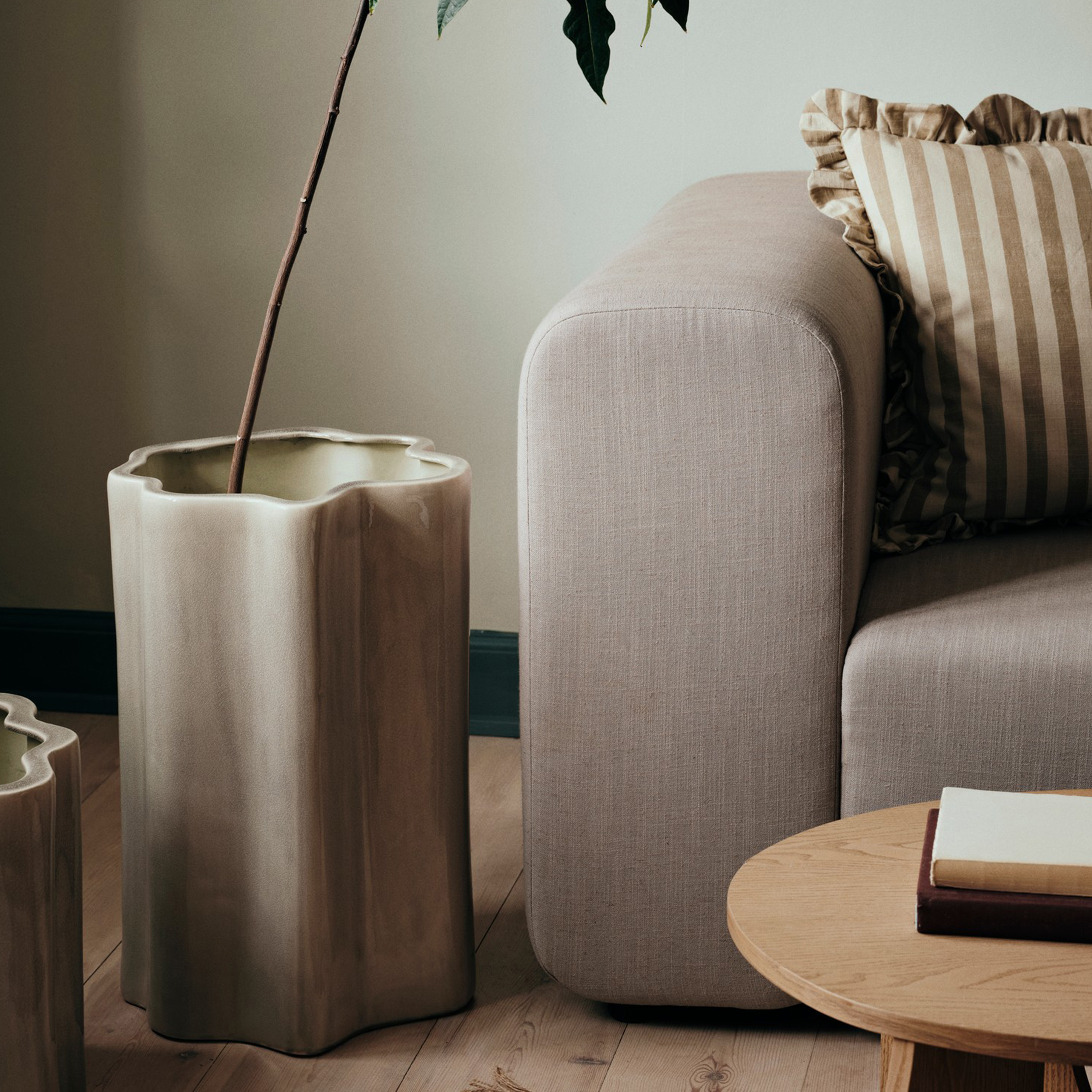 Broste Copenhagen Sonja-ruukku Harmaa 55cm