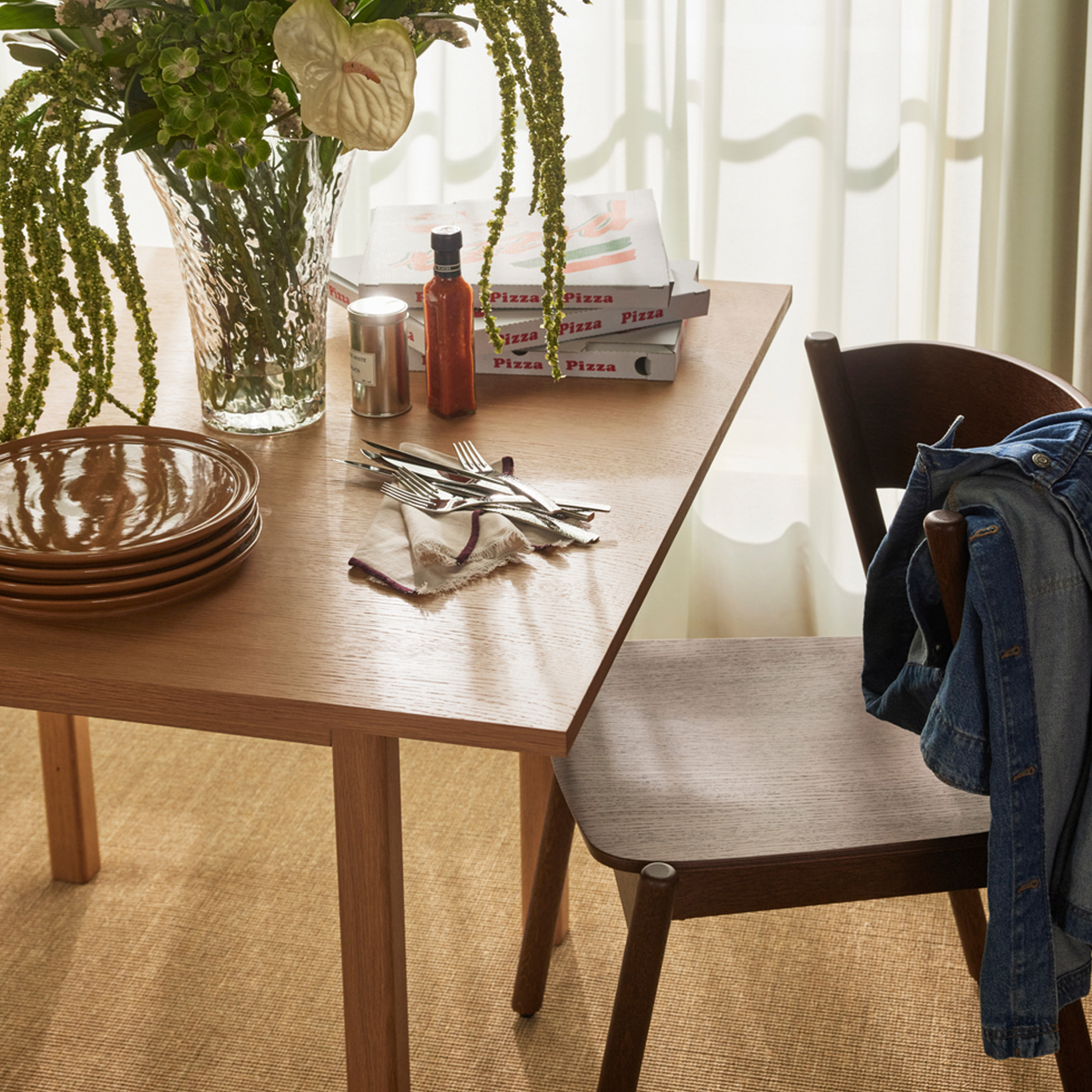 Hübsch Geo Spisebord Natural 110x110