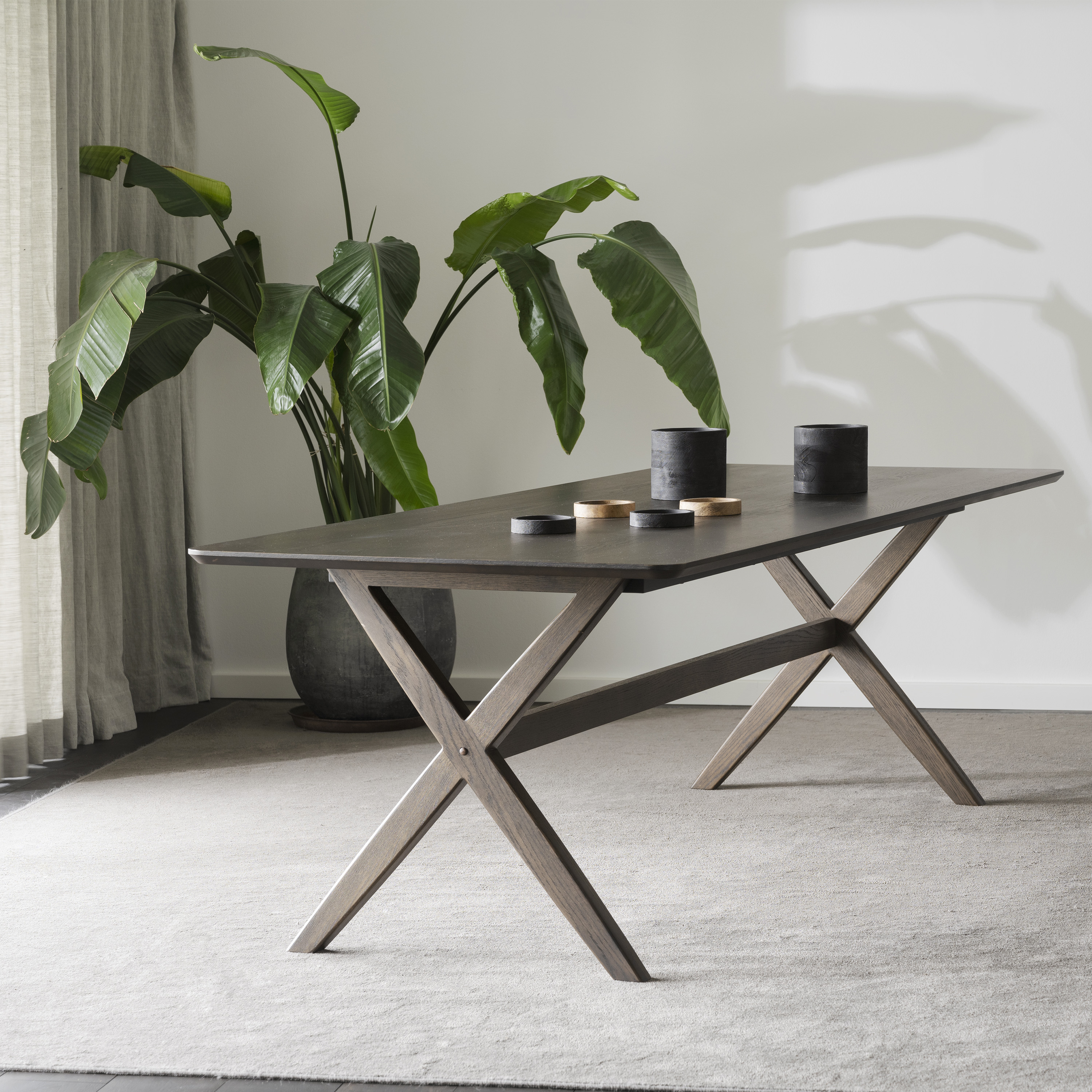 Rowico Home Calverton Esstisch aus brauner Eiche, 230 cm lang