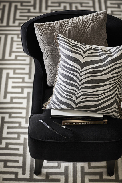 Classic Collection Zebra Prydnadskudde Svart 50x50