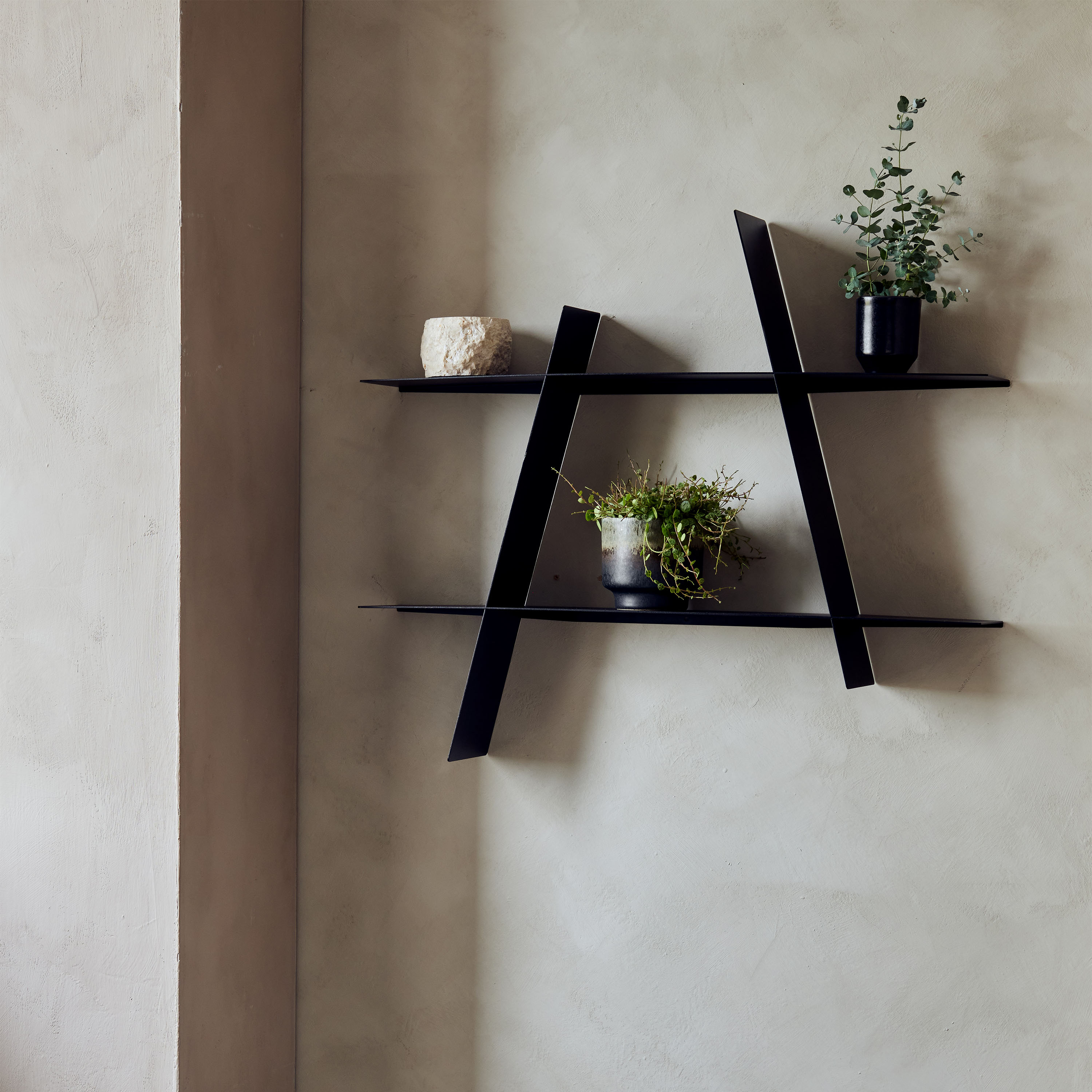 Andersen Furniture A-Shelf Seinä­hylly Musta Large