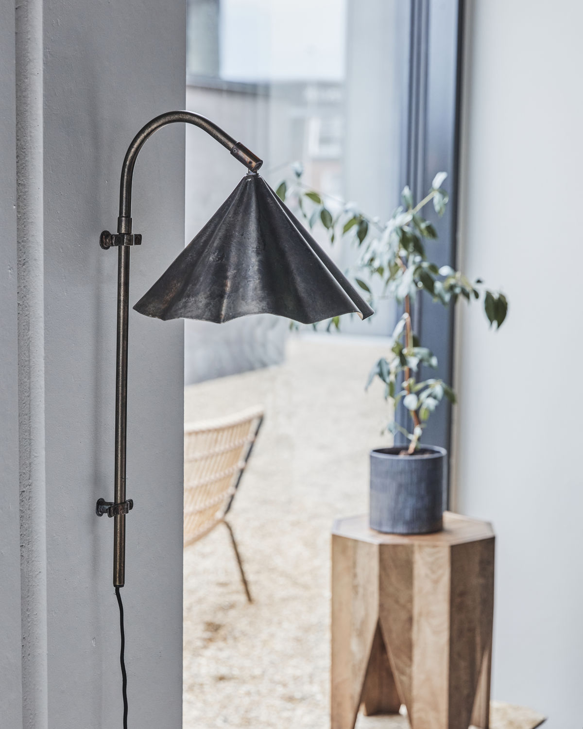 House Doctor Flola Wandleuchte Antikbraun Ø25