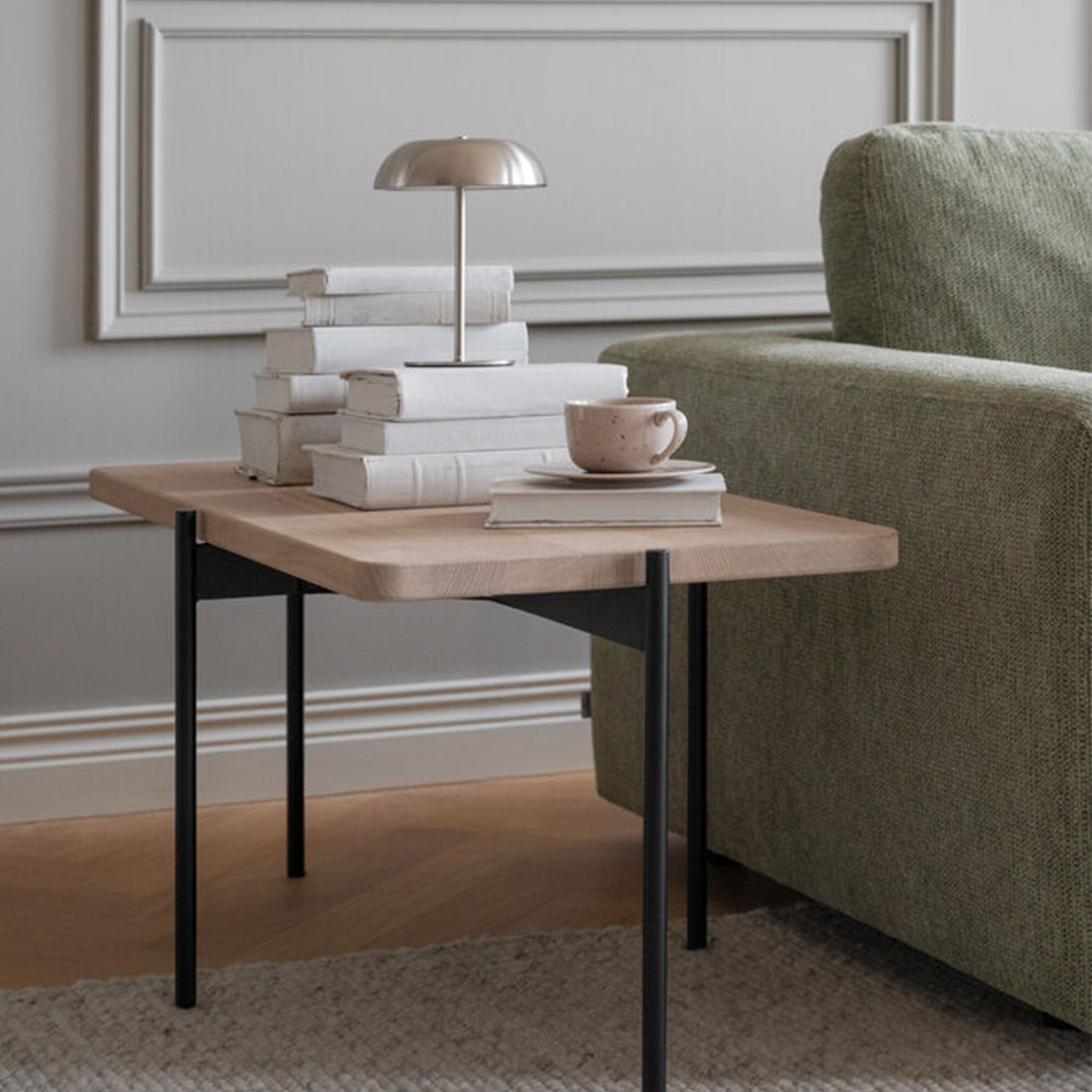 Rowico Home Shelton Couchtisch Weißpigmentiert/Schwarz 95x50cm