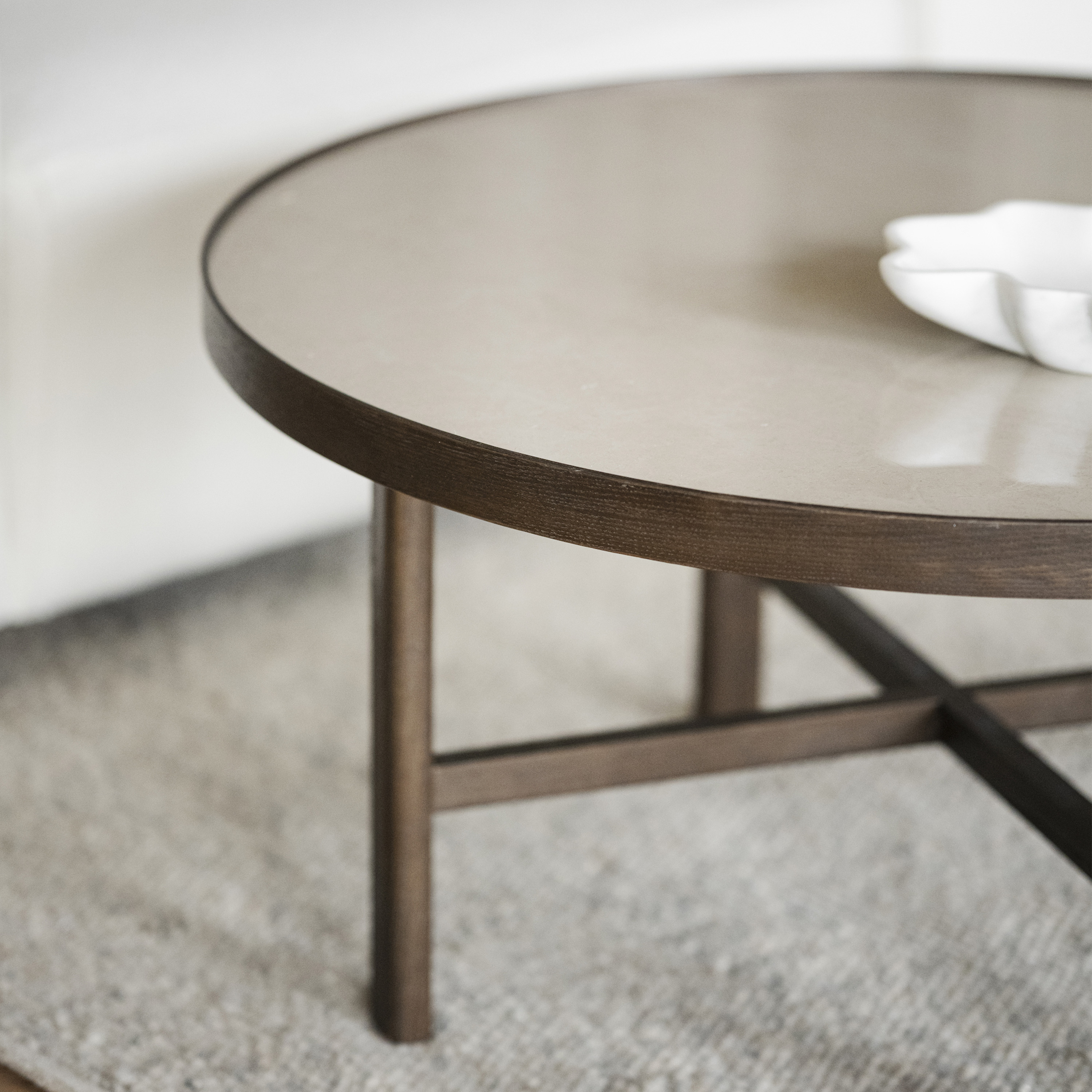 Rowico Home Marsden Couchtisch Beige/Braun Ø90