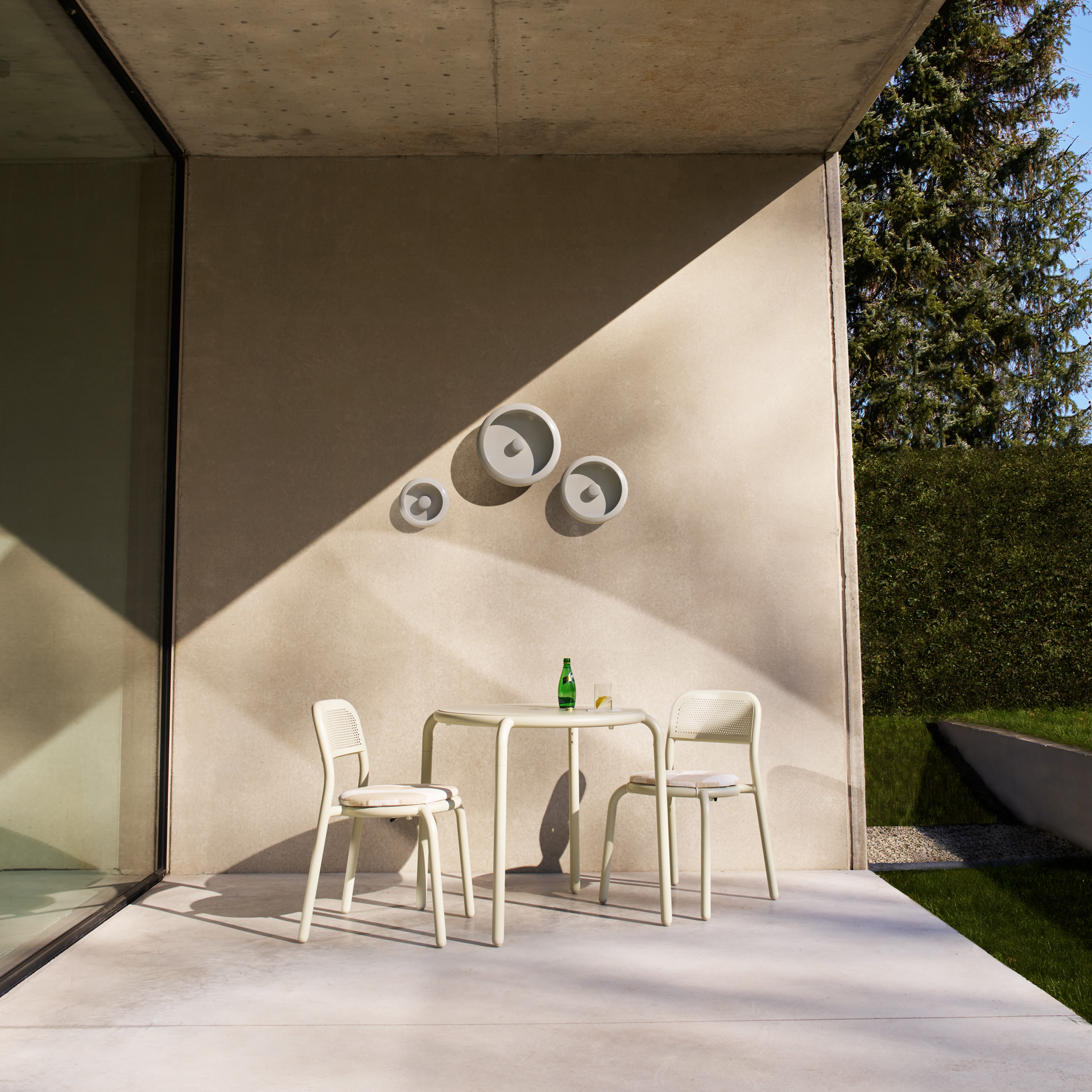 Fatboy Oloha Medium Bordslampa Portabel Desert