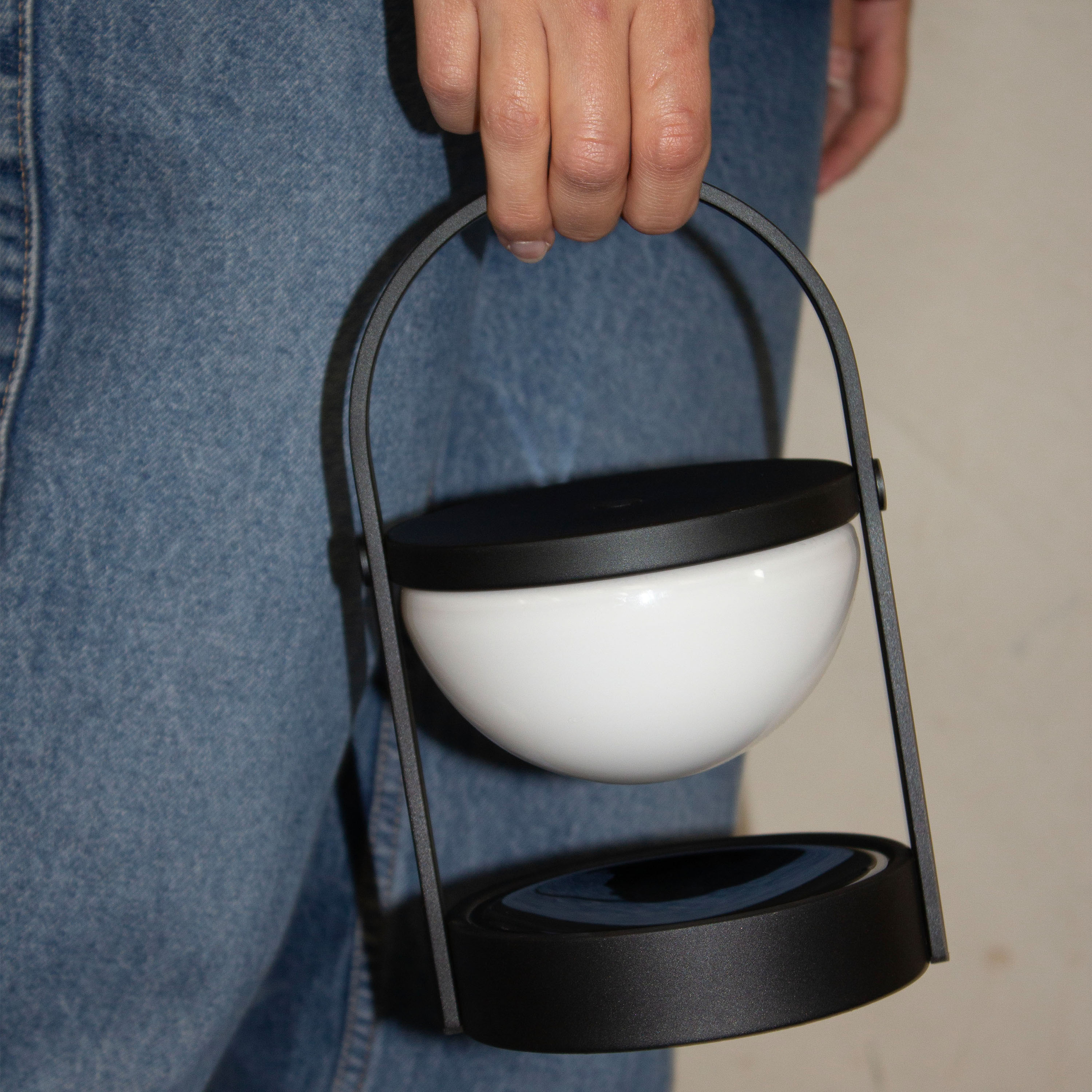 Andersen Furniture A-Flash Bærbar Lampe Svart 22cm