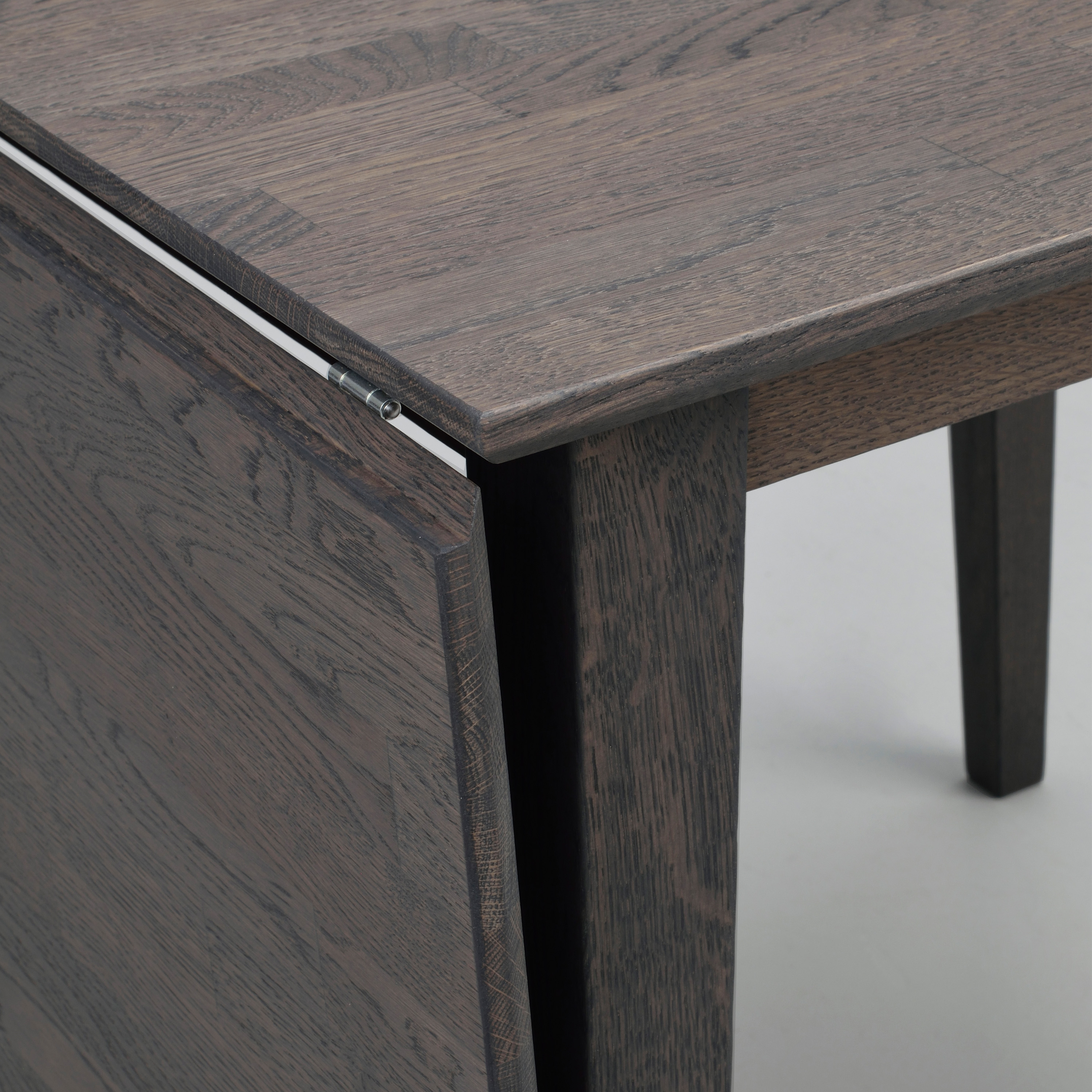 Rowico Home Filippa Klaffbord Mörkbrun Ek 80cm