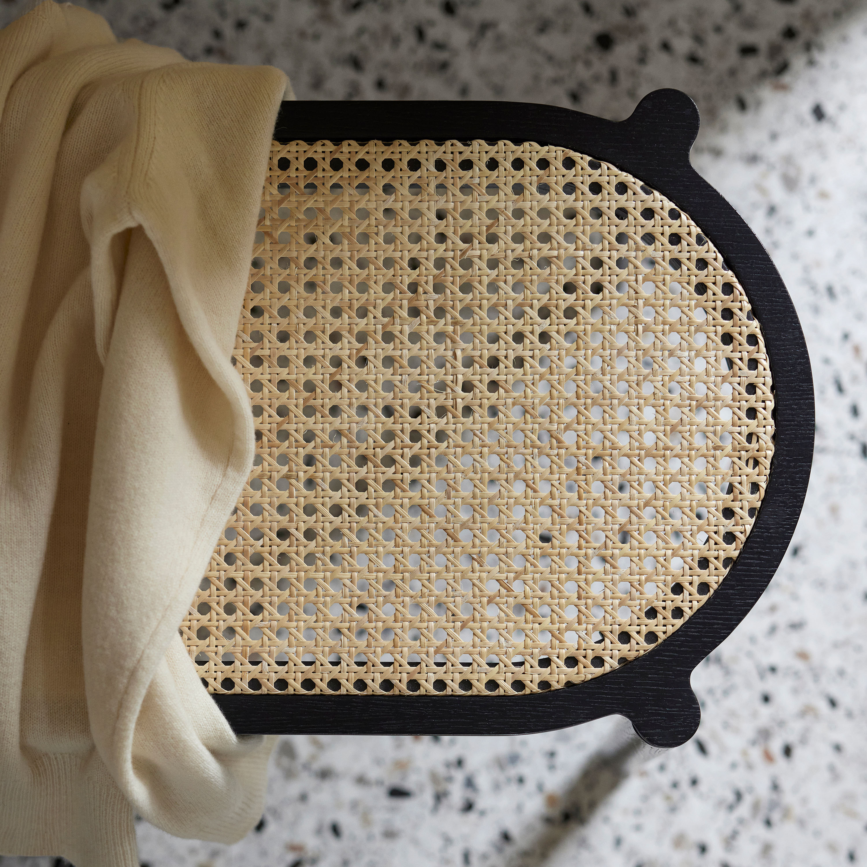 Northern Pal Bank Black Painted Oak/Light Mesh 80cm