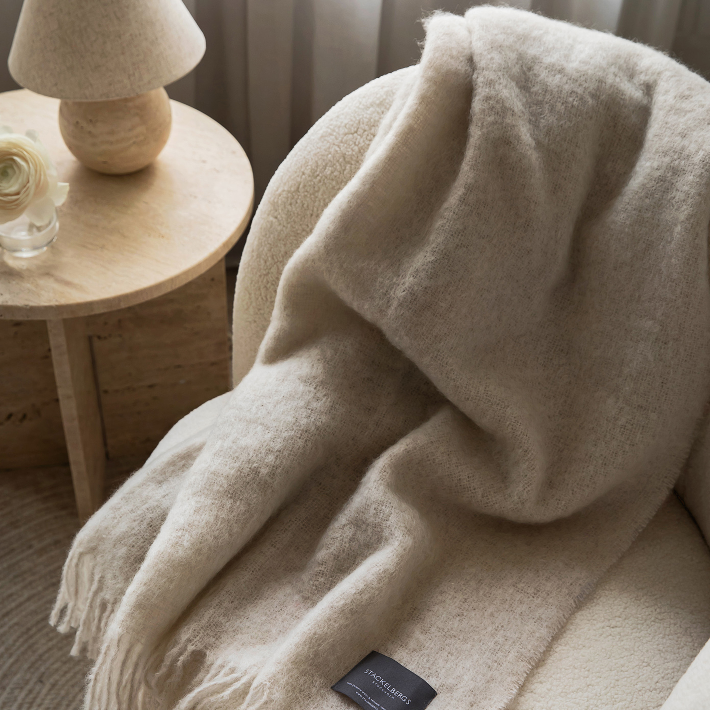 Stackelbergs Mohair Pläd Reflection White