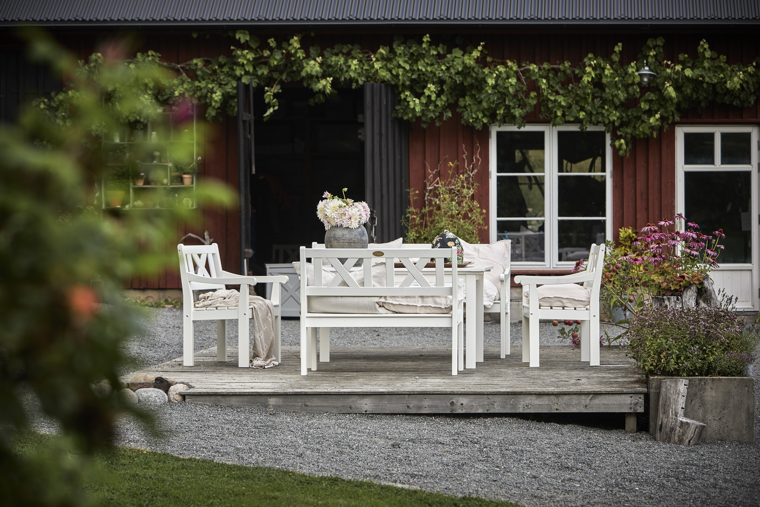 Hillerstorp Läckö Ruokapöytä Valkoinen 80 x 135