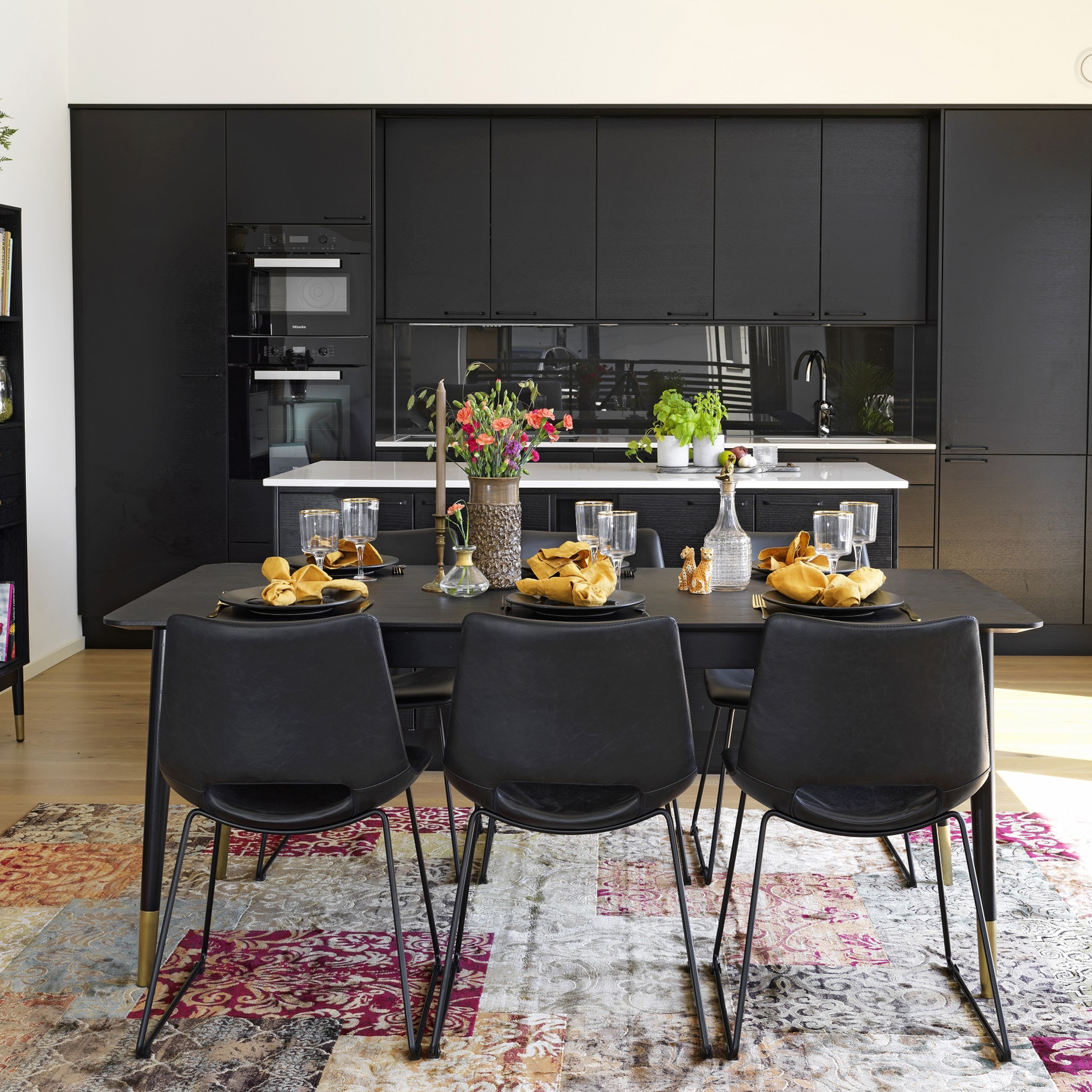 Rowico Home Fenwood Matbord 180cm