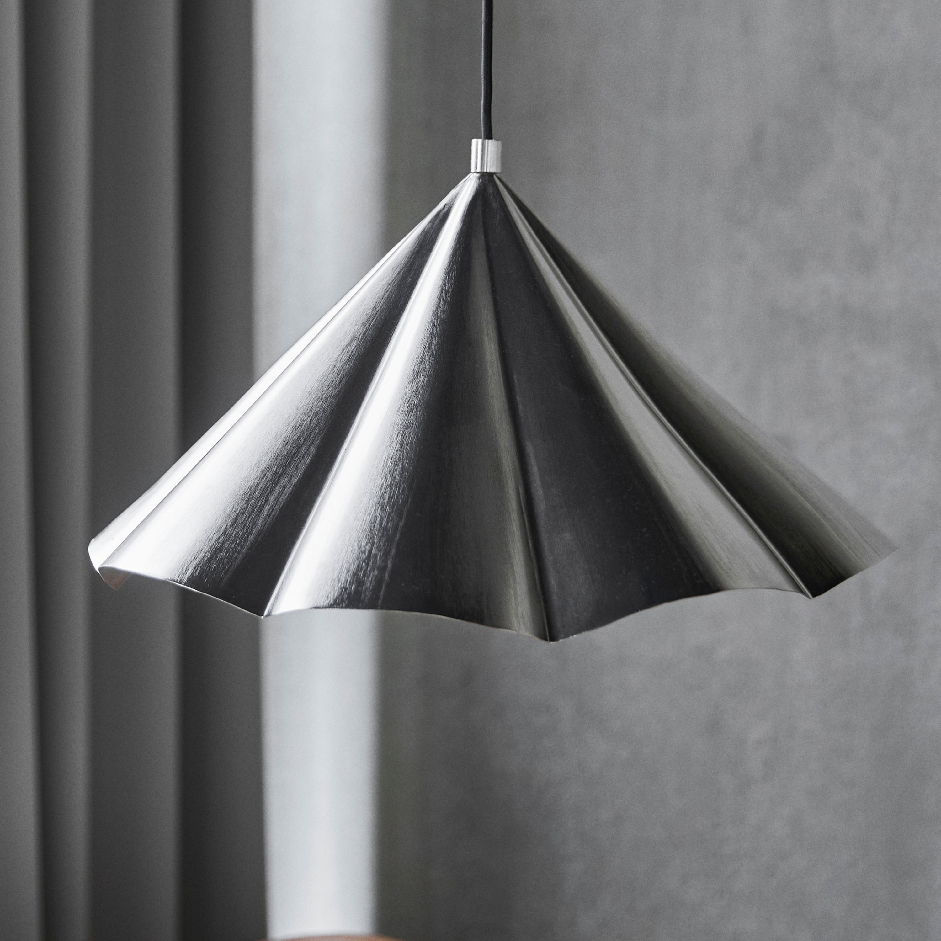 House Doctor Flola Lampa Brushed Silver Finish Ø50