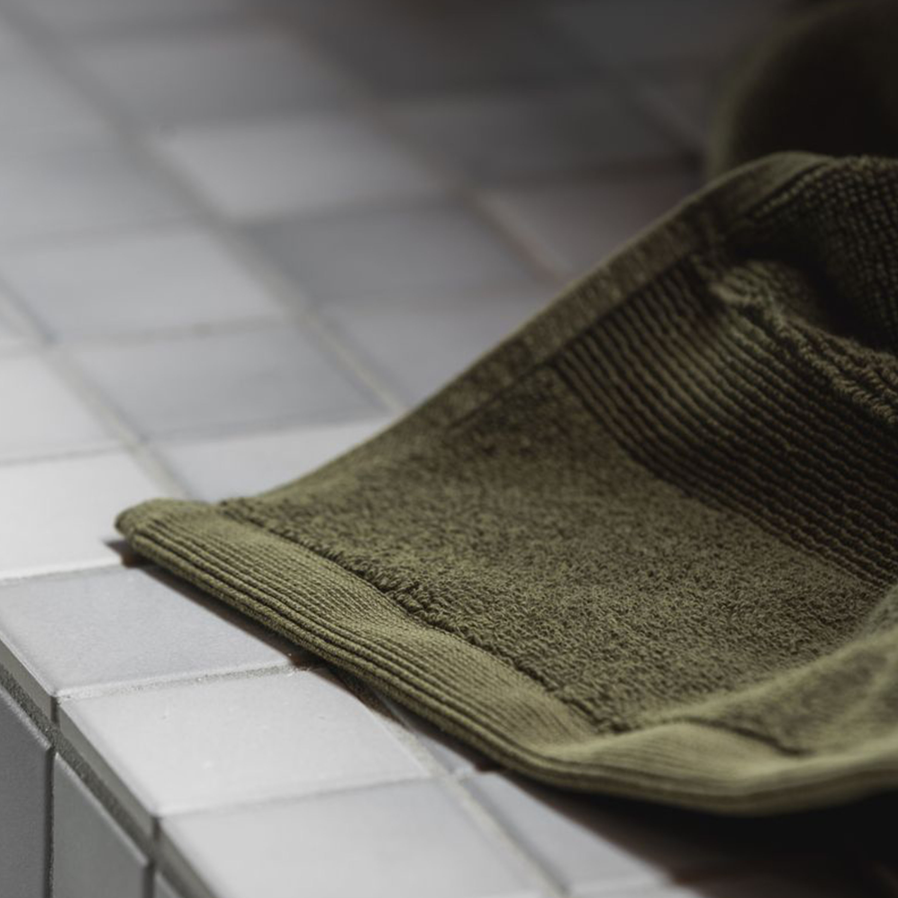 Høie Spa Handduk Olivgrön 100x150
