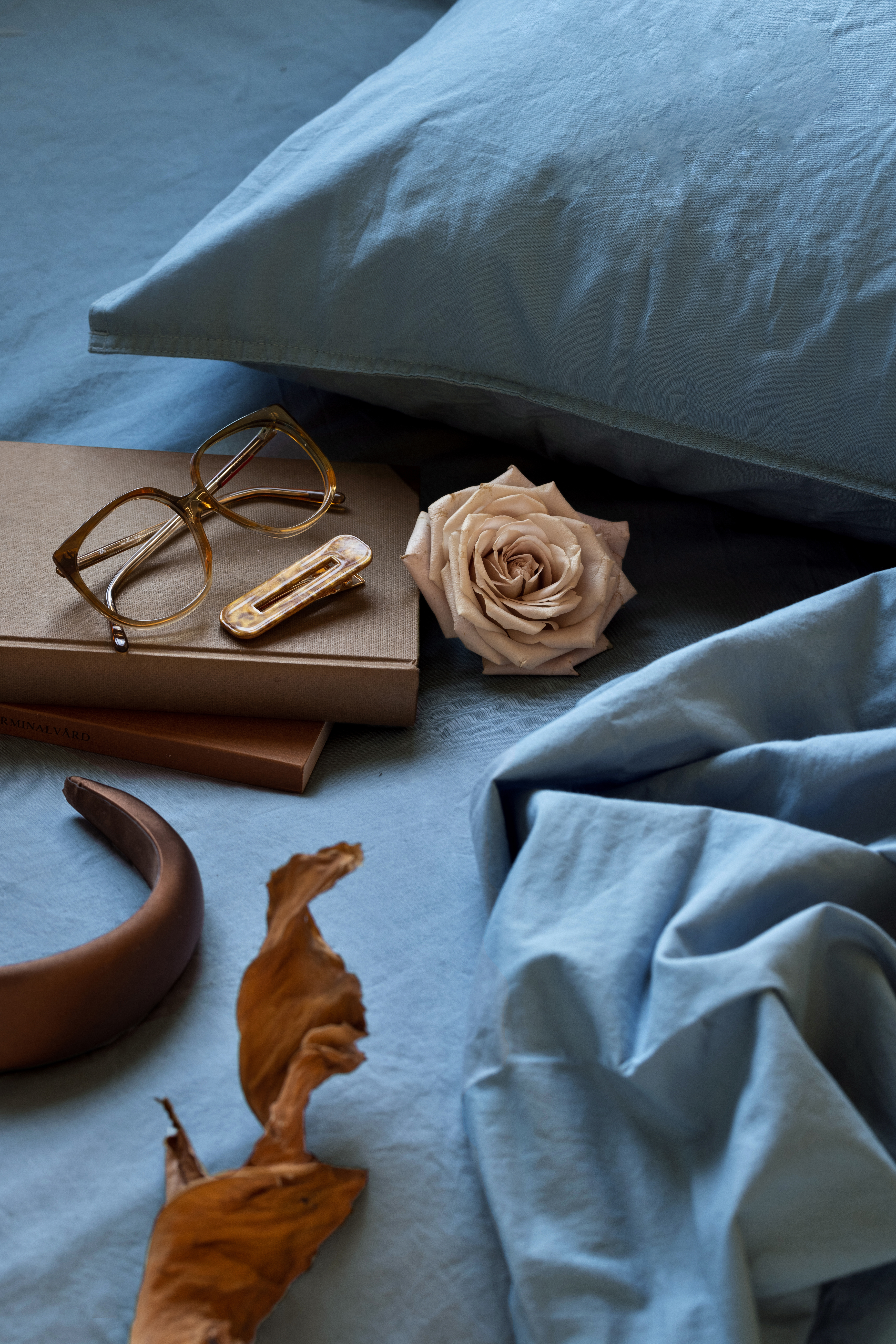 Midnatt Pussilakana Lake 150x200