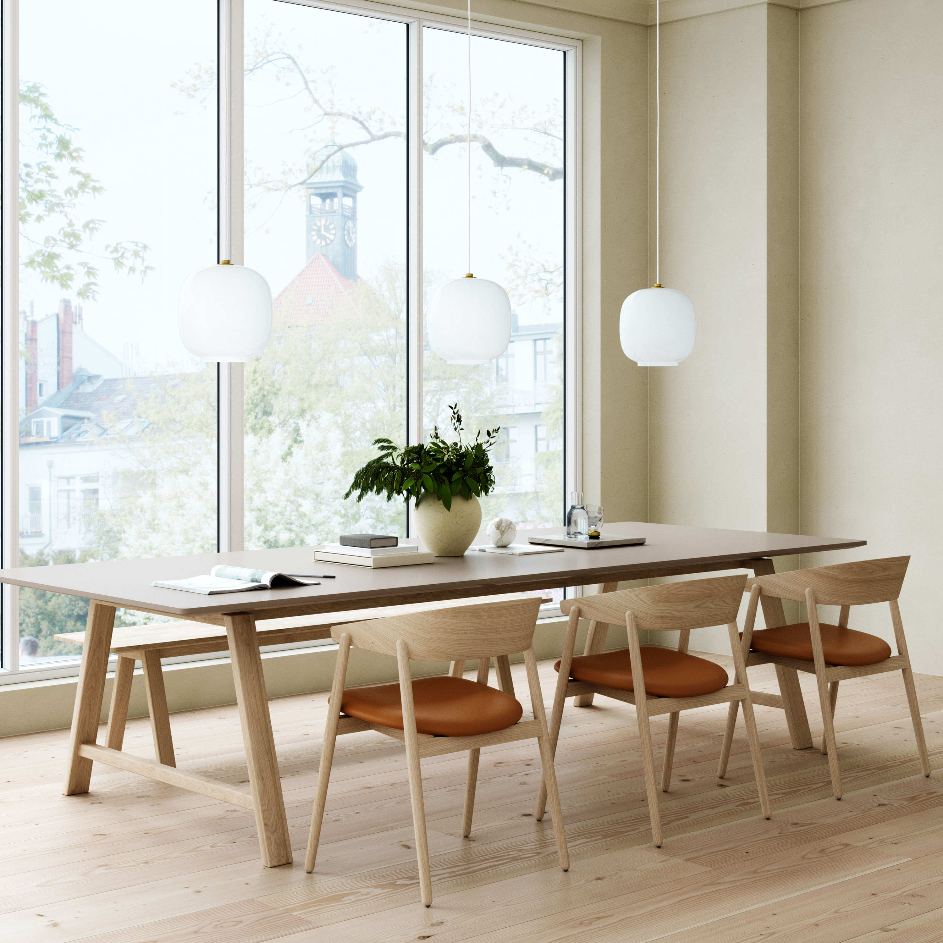 Andersen Furniture AC2 Armstol Hvitpigmentert Eik/Cognac Lær