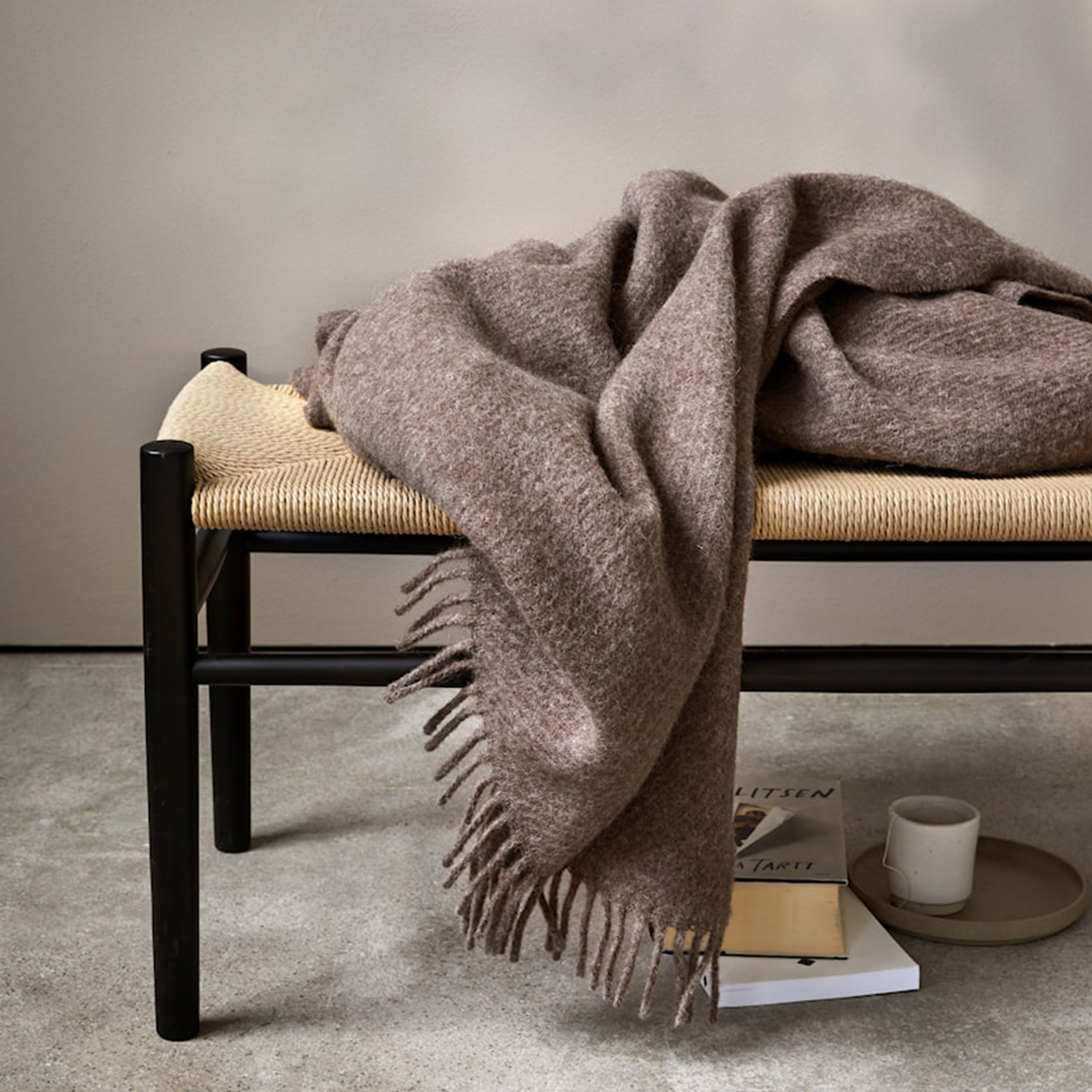 Høie Falketind Pläd Brun 120x180