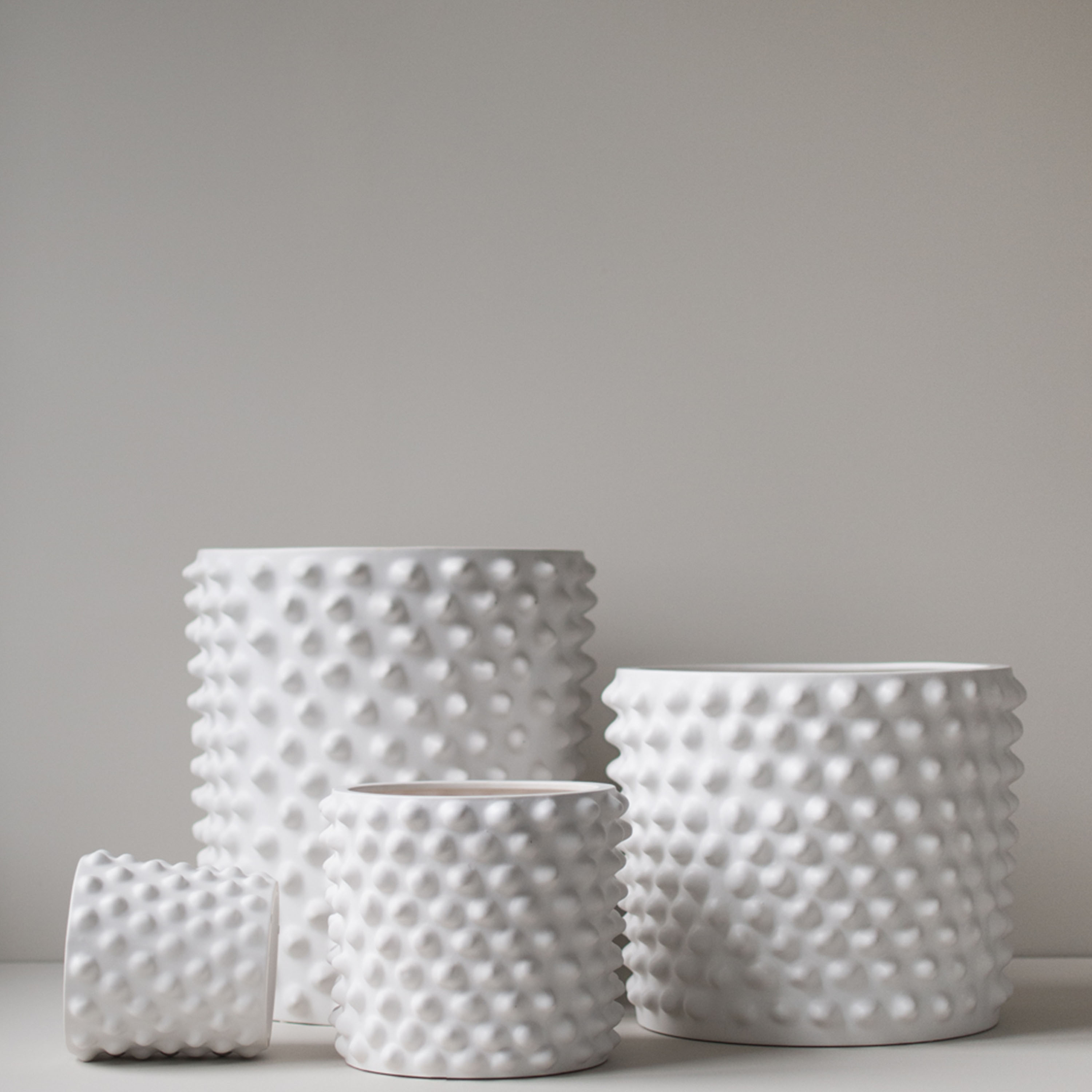 DBKD Cloudy Kruka Matte White Medium