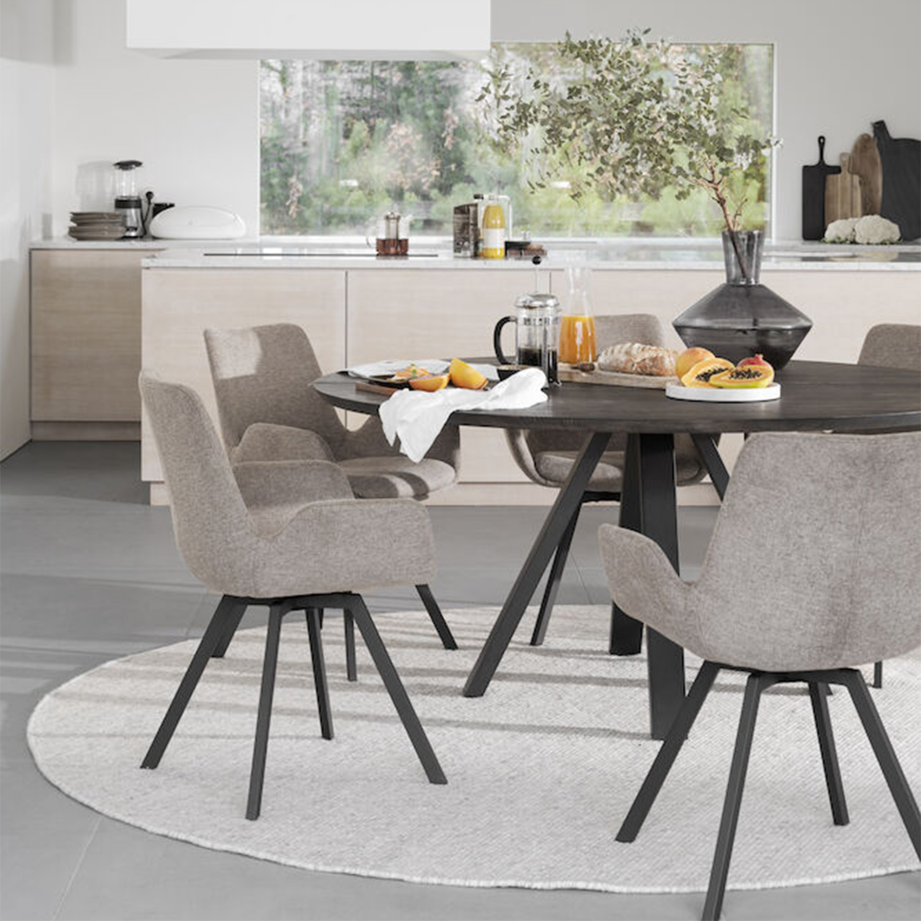 Rowico Home Carradale Esstisch V-Bein Braun/Schwarz Ø150