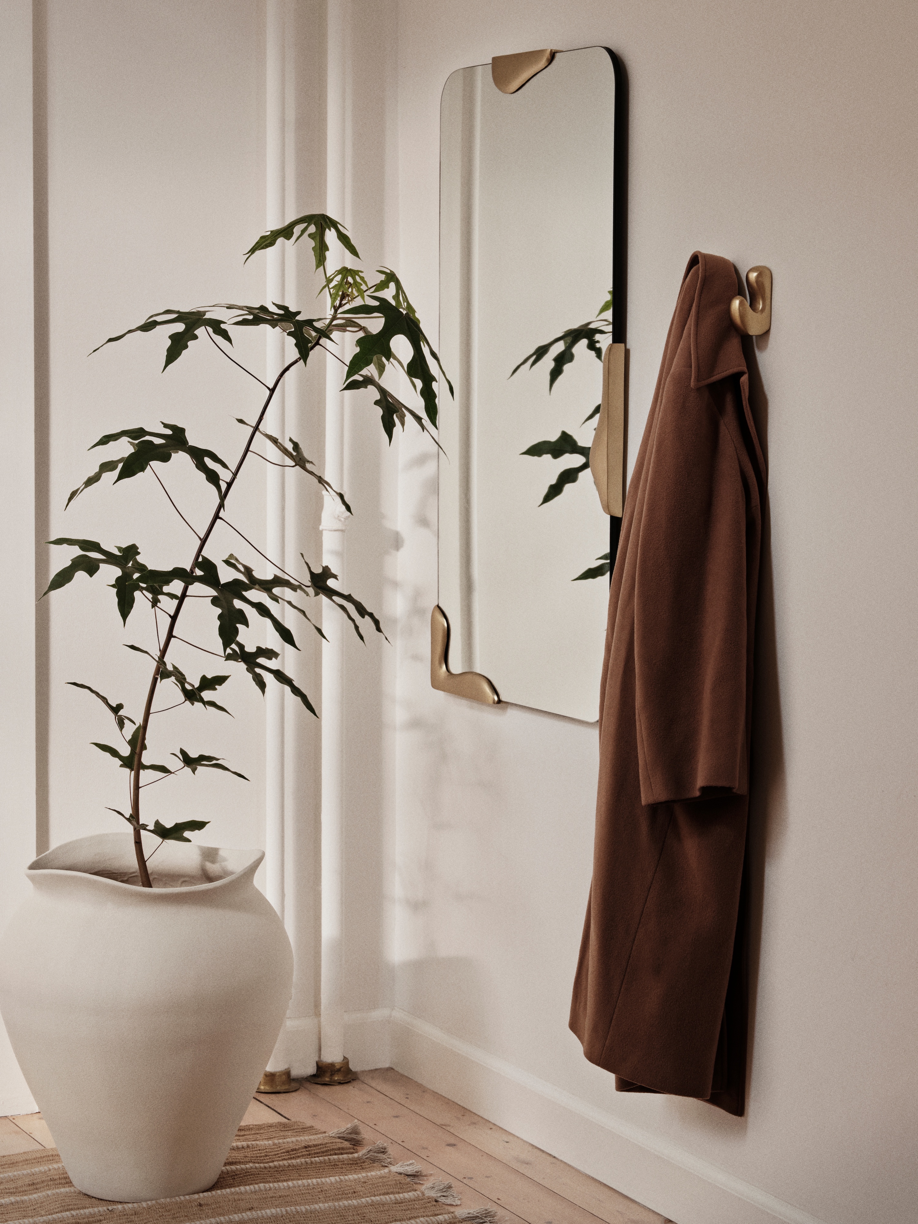 Broste Copenhagen Florentina Golvvas Off White XL