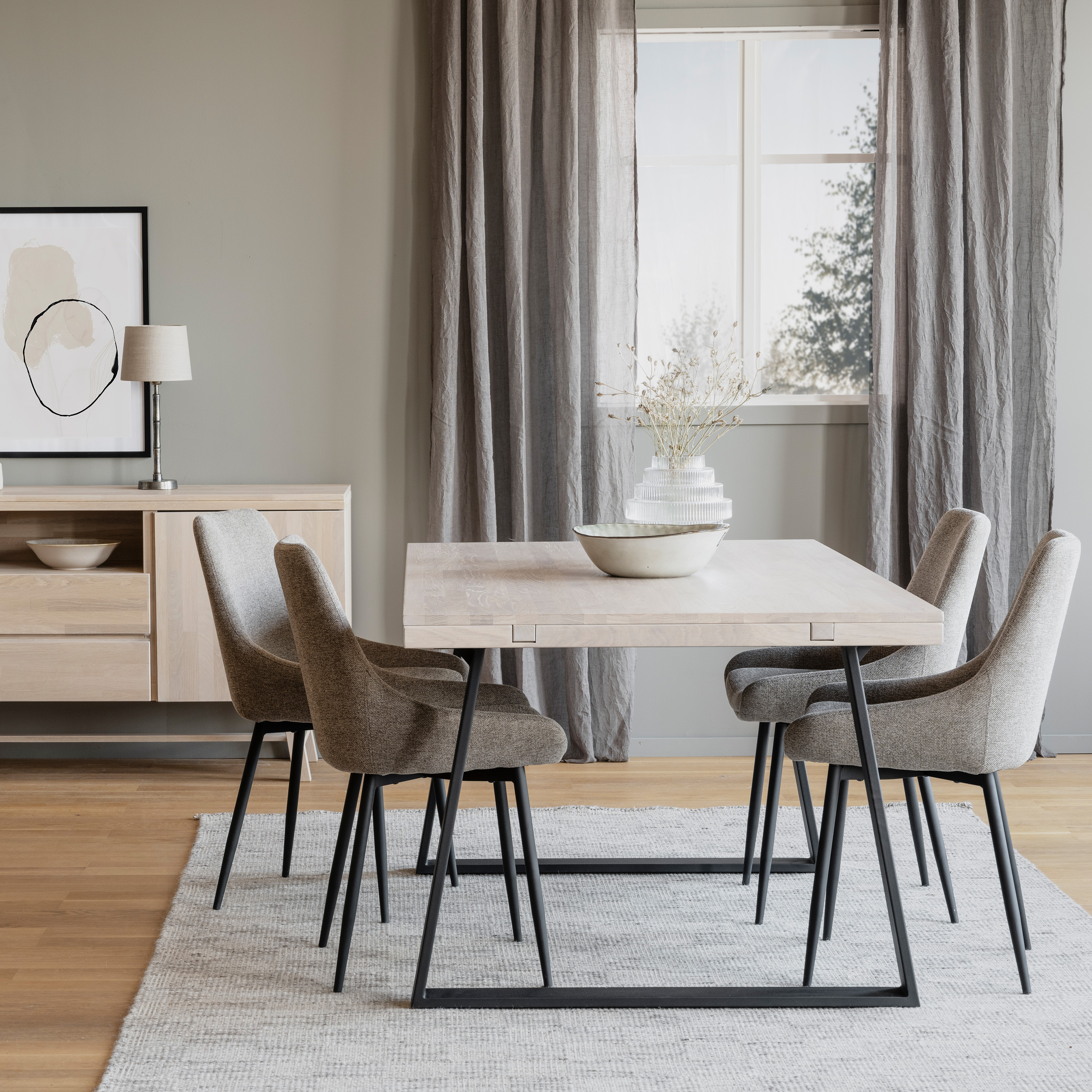 Rowico Home Brooklyn Esstisch U-Bein Weißpigmentierte Eiche 170cm