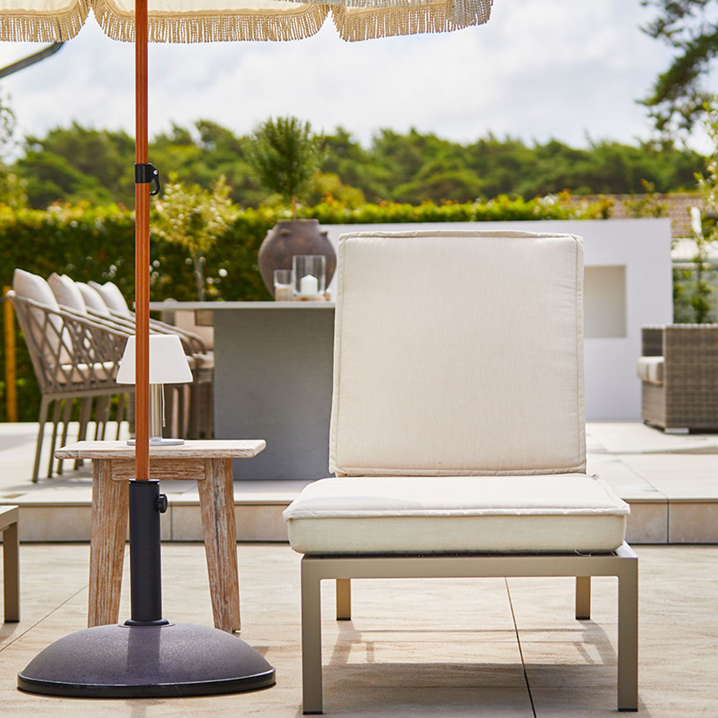 Hillerstorp Jet Set Sonnenliege Beige 200cm