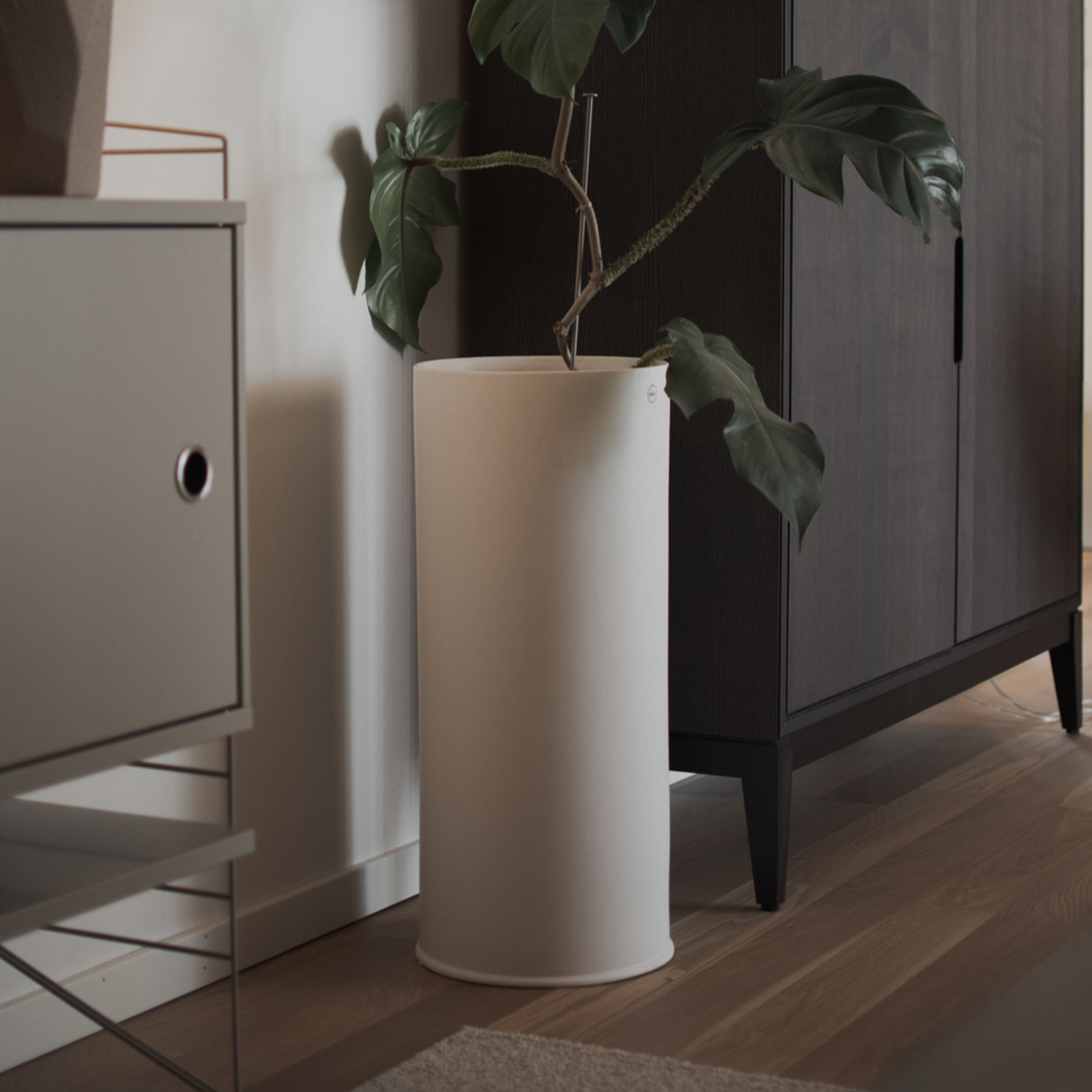 DBKD Astillbe Golvvas White 60cm