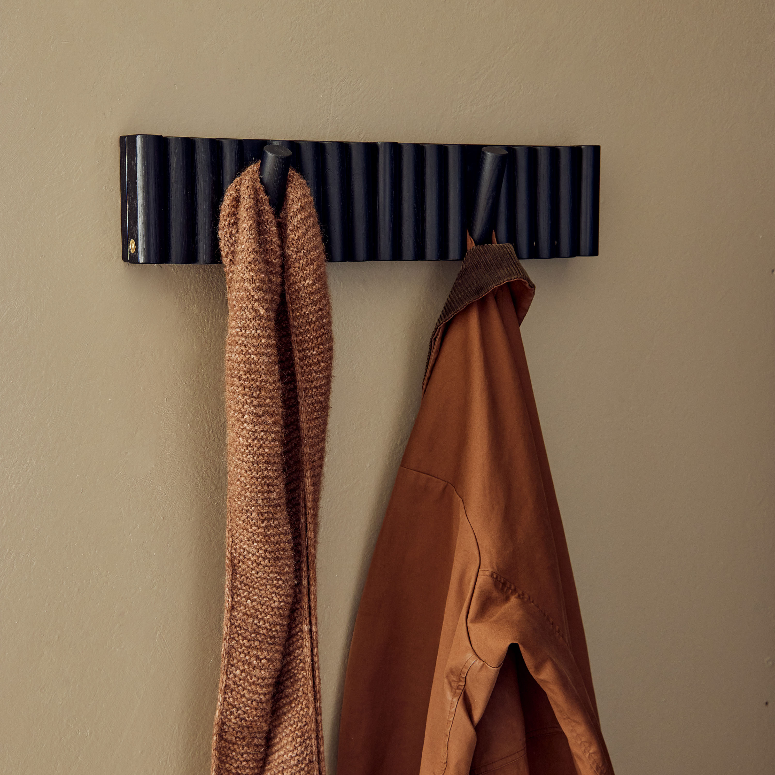 Andersen Furniture Mono Klädhängare Black Large