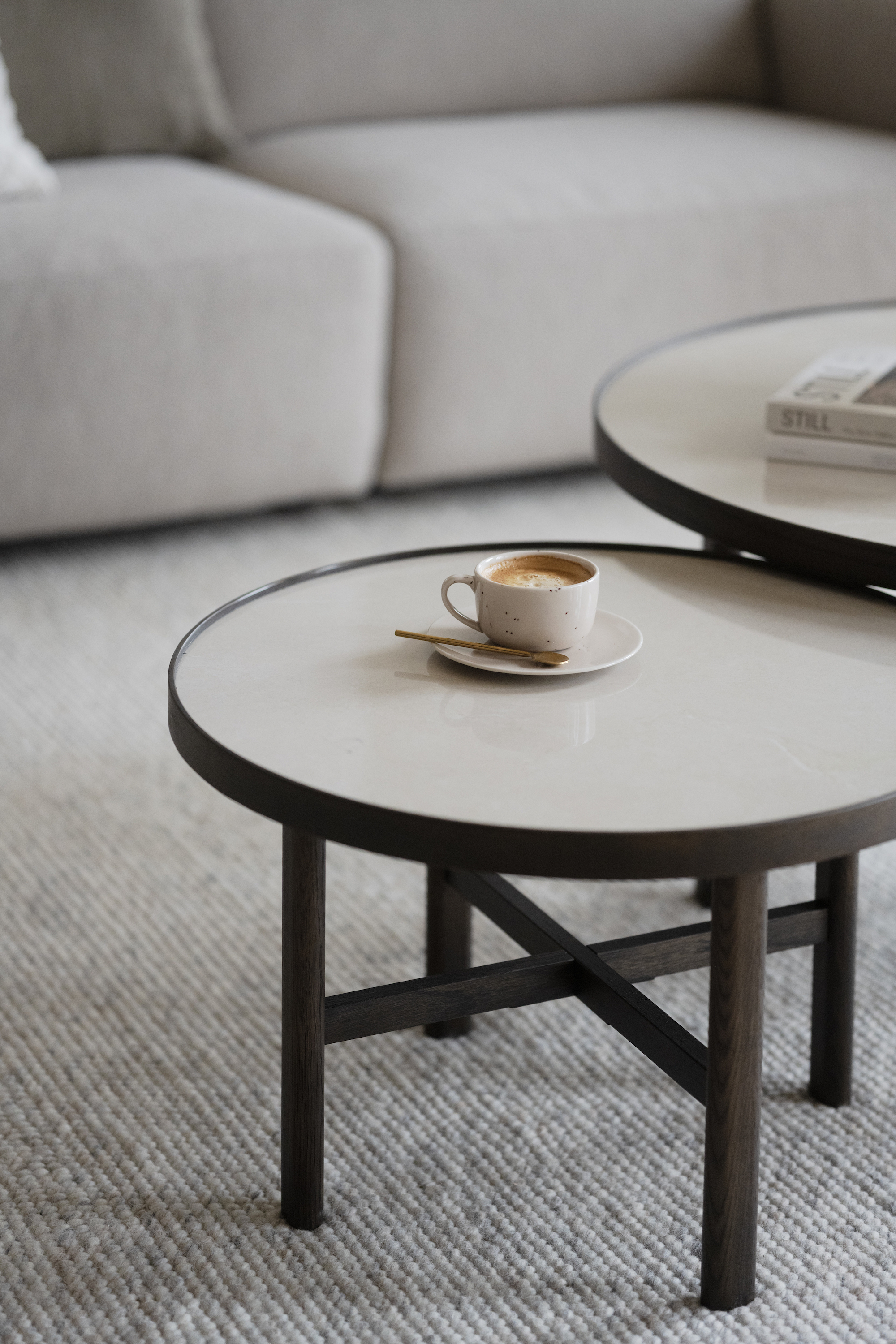 Rowico Home Willard 2+3-sits Hörnsoffa Ljusbeige 297x219