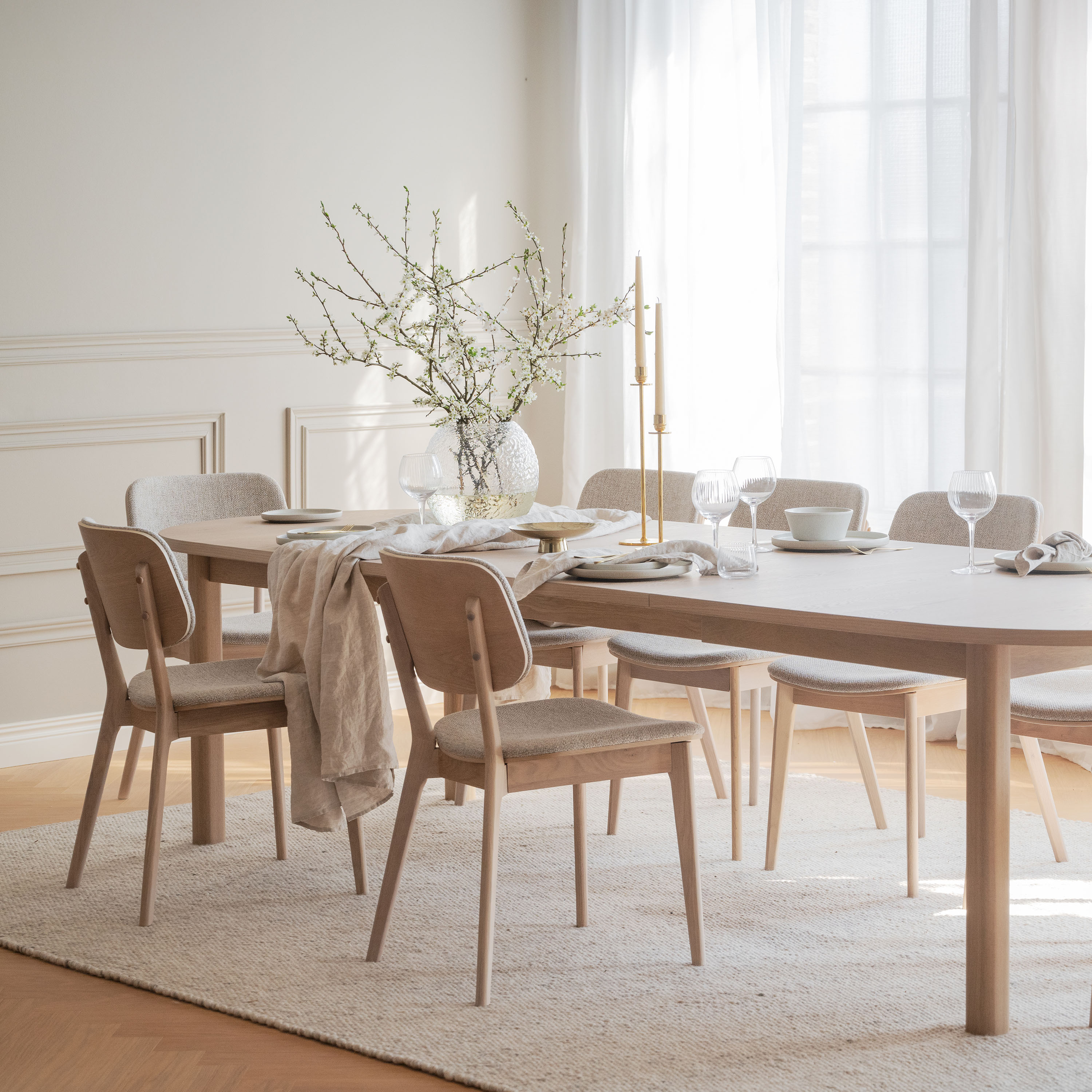 Rowico Home Gifford Matbord Vitpigmenterad Ø220