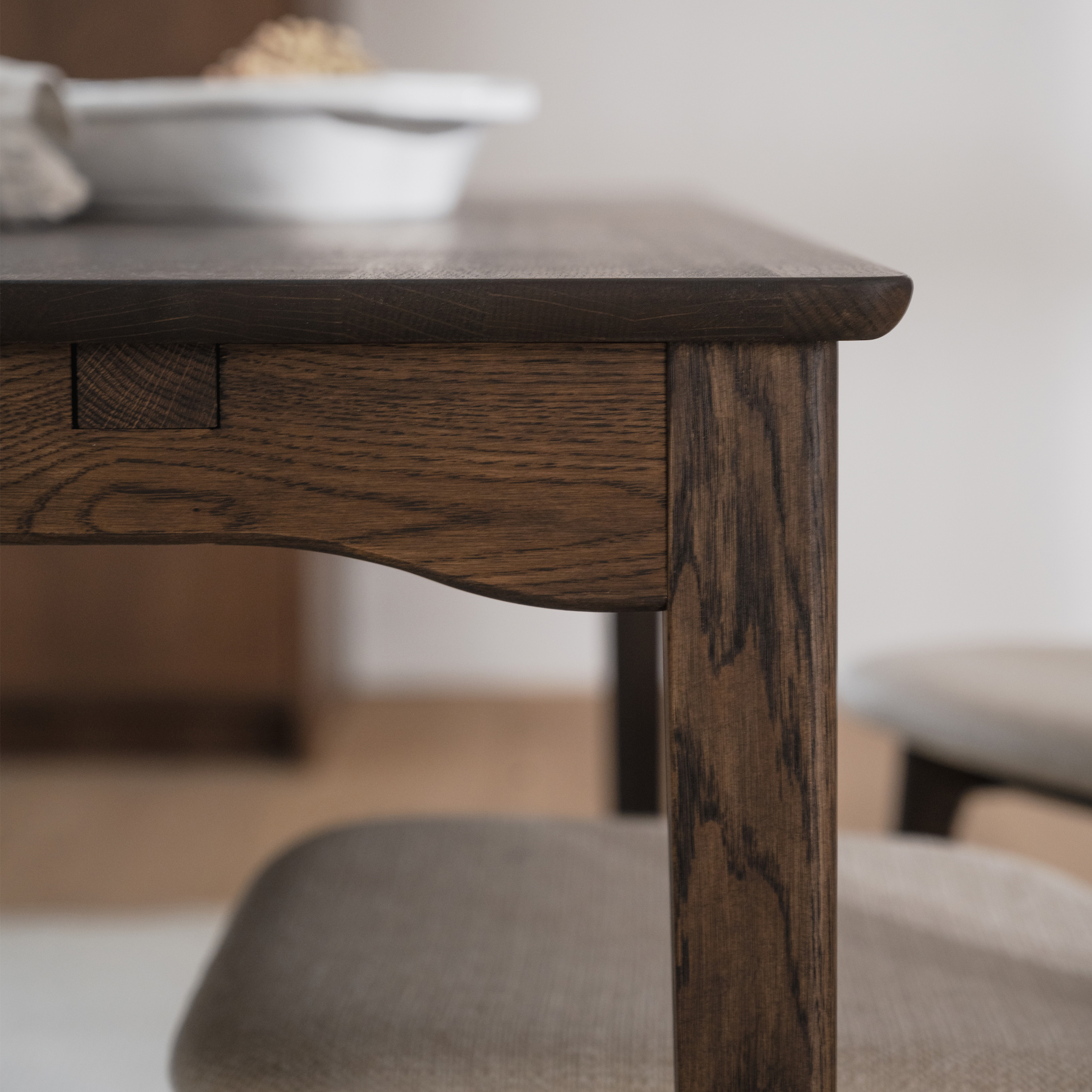 Rowico Home Markham Matbord Brun 140cm