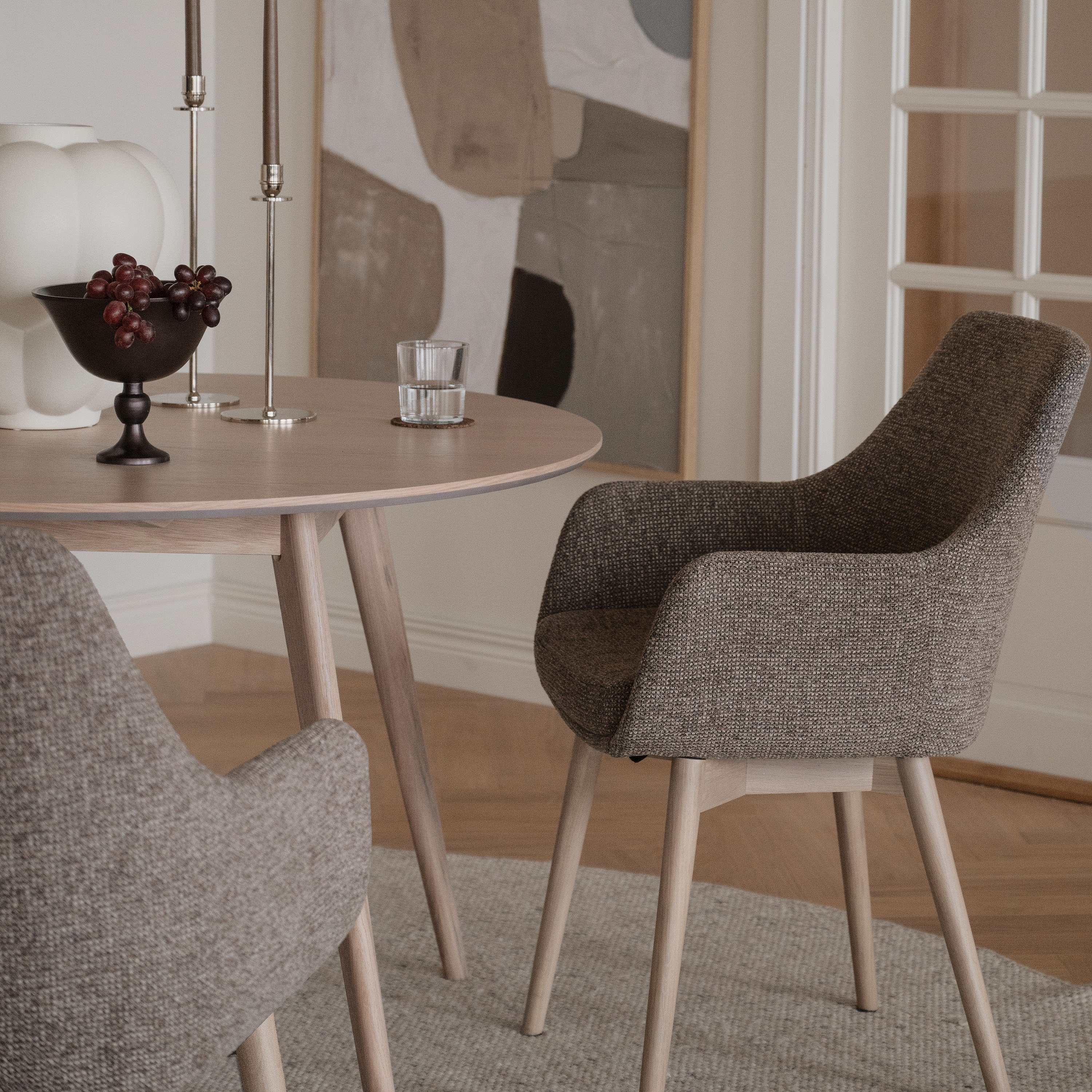 Rowico Home Denley Karmstol Mörkbeige/Vitpigmenterad