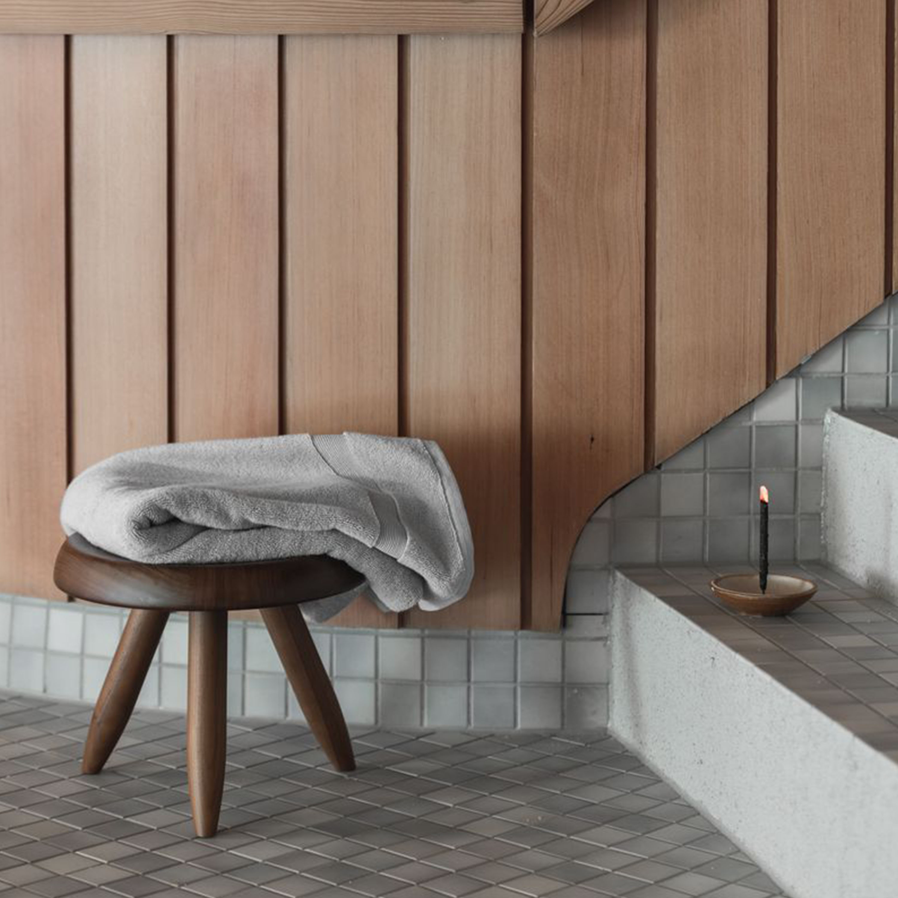 Høie Spa Handduk Ljusgrå 100x150