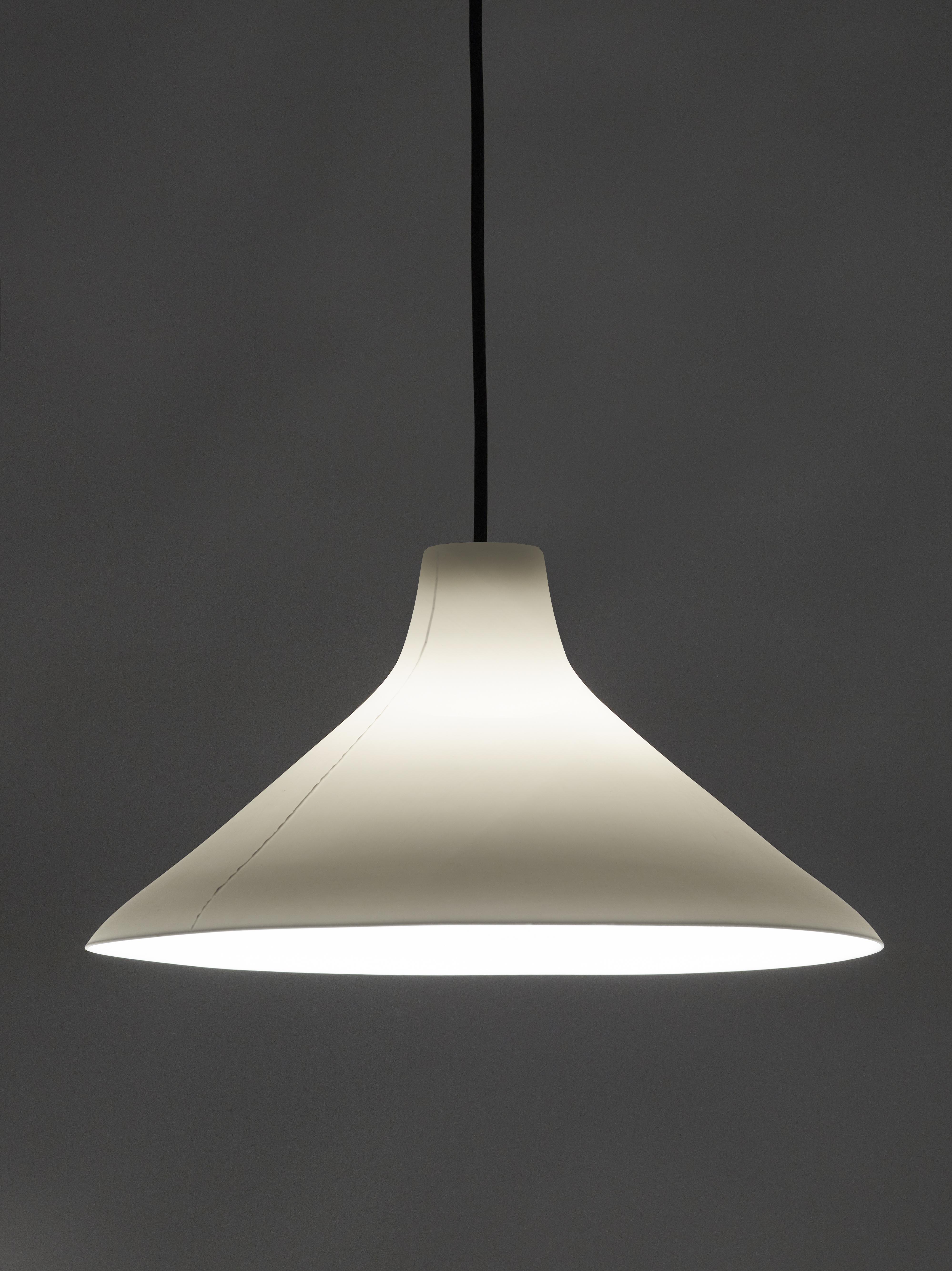 Serax Seam Kattovalaisin White Large