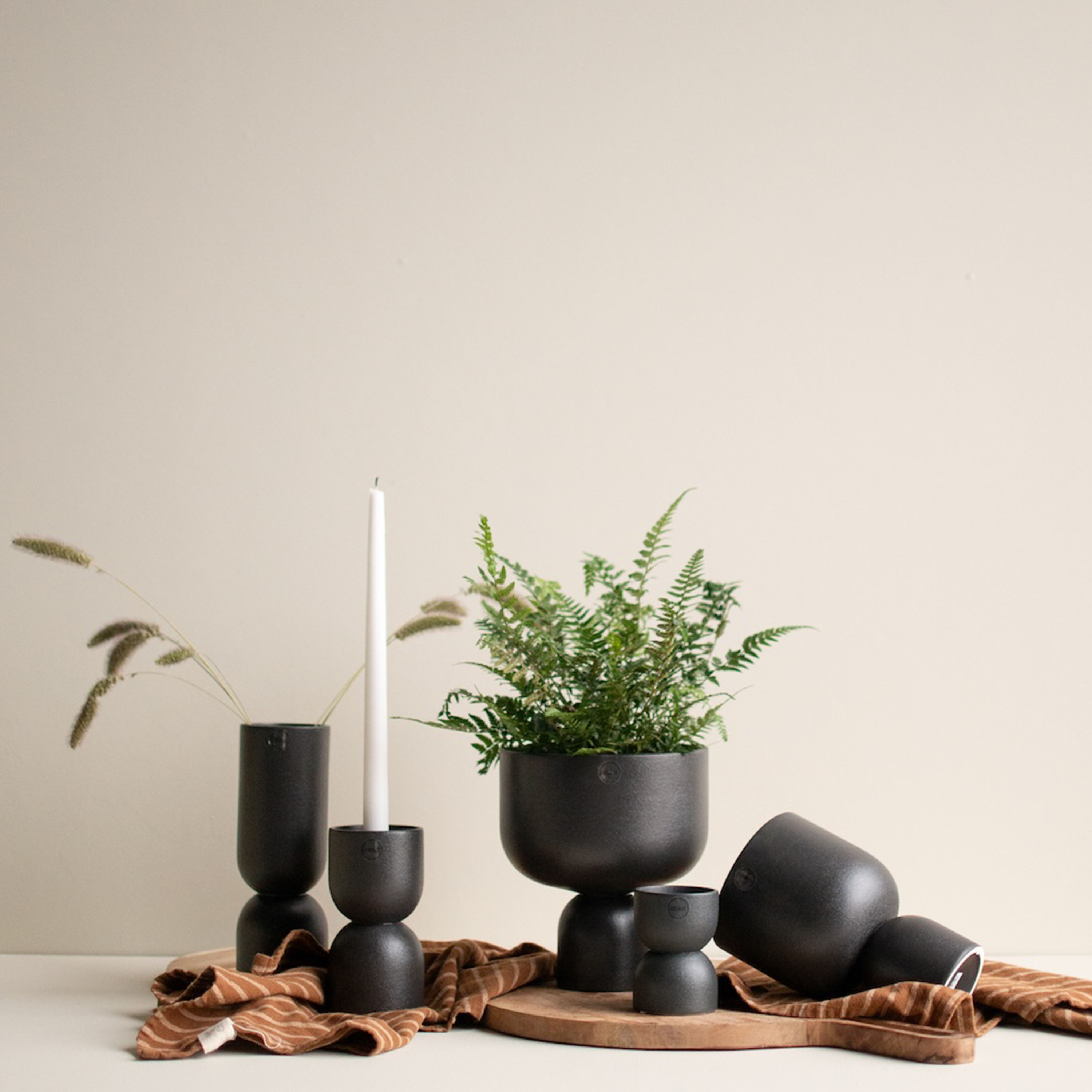 DBKD Post Kruka Cast Iron Small