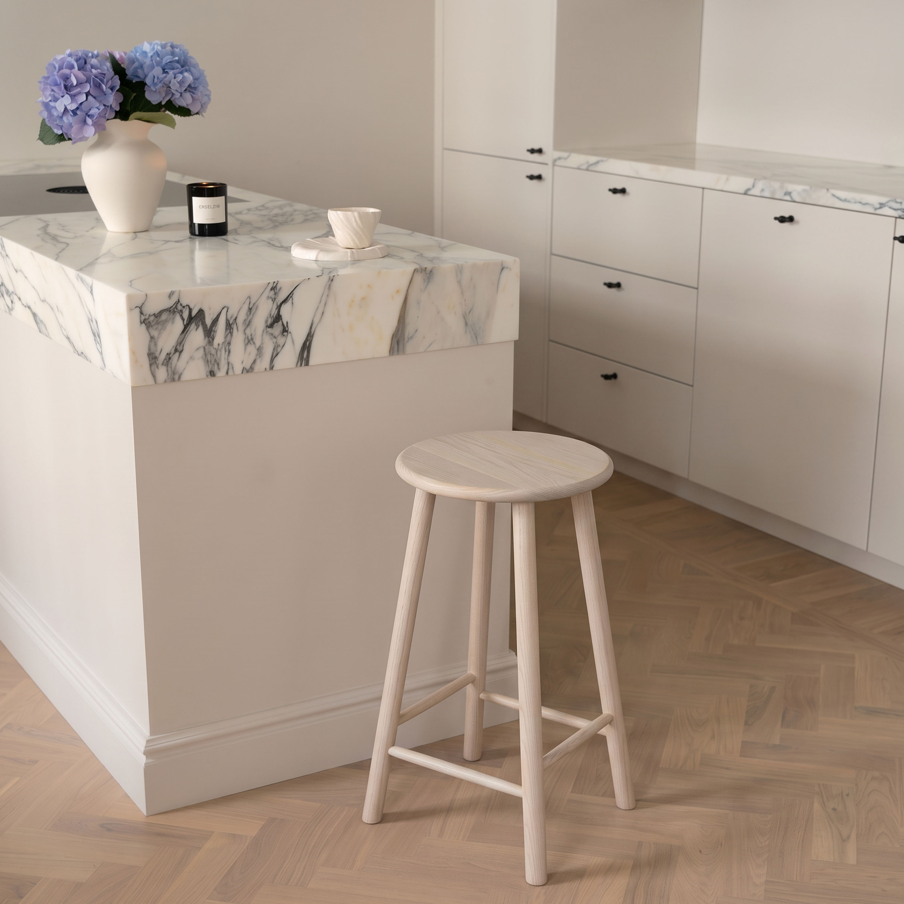 Sleepo Collection Alto Barstol Hvitoljet Eik