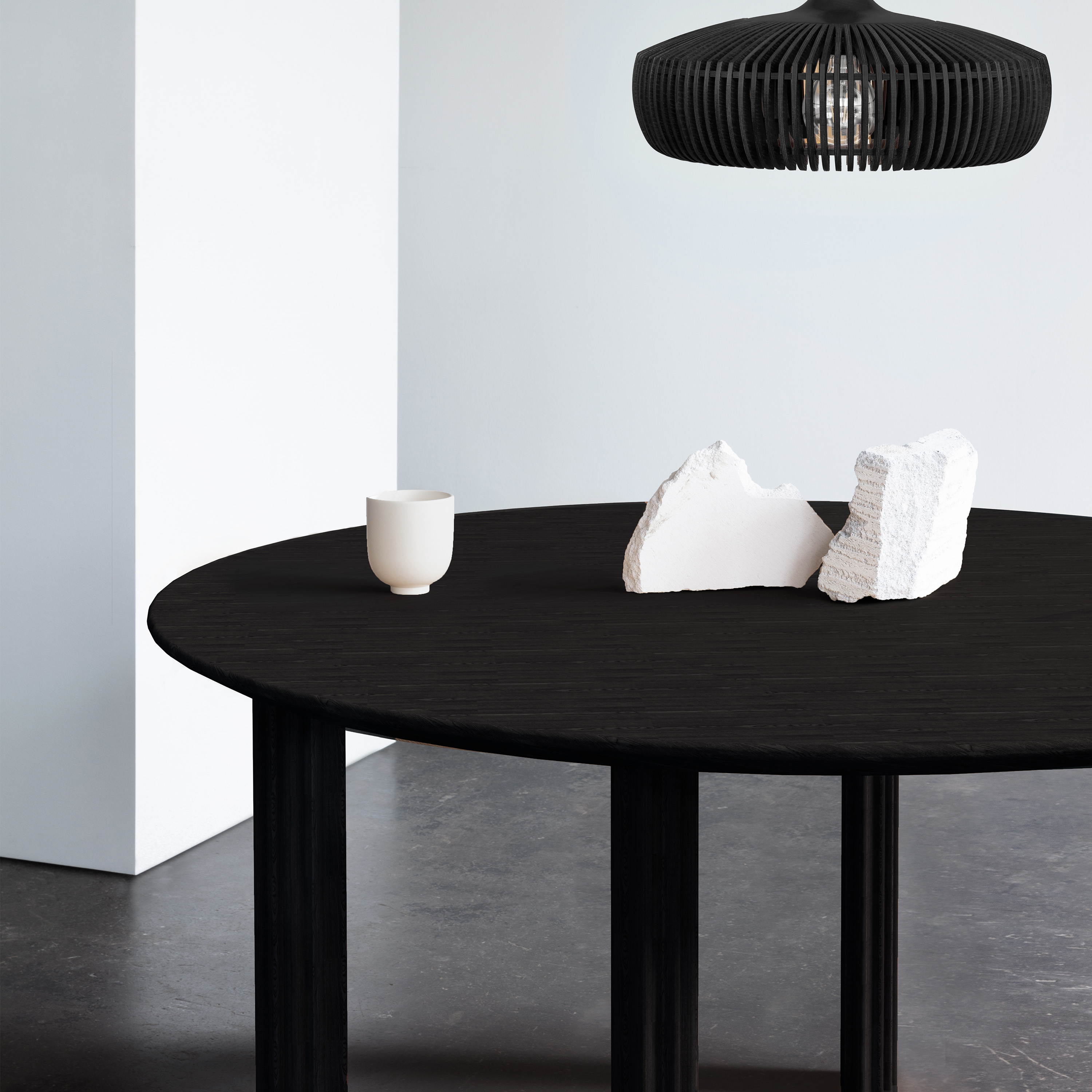 Umage Comfort Circle Spisebord Black Oak Ø 120