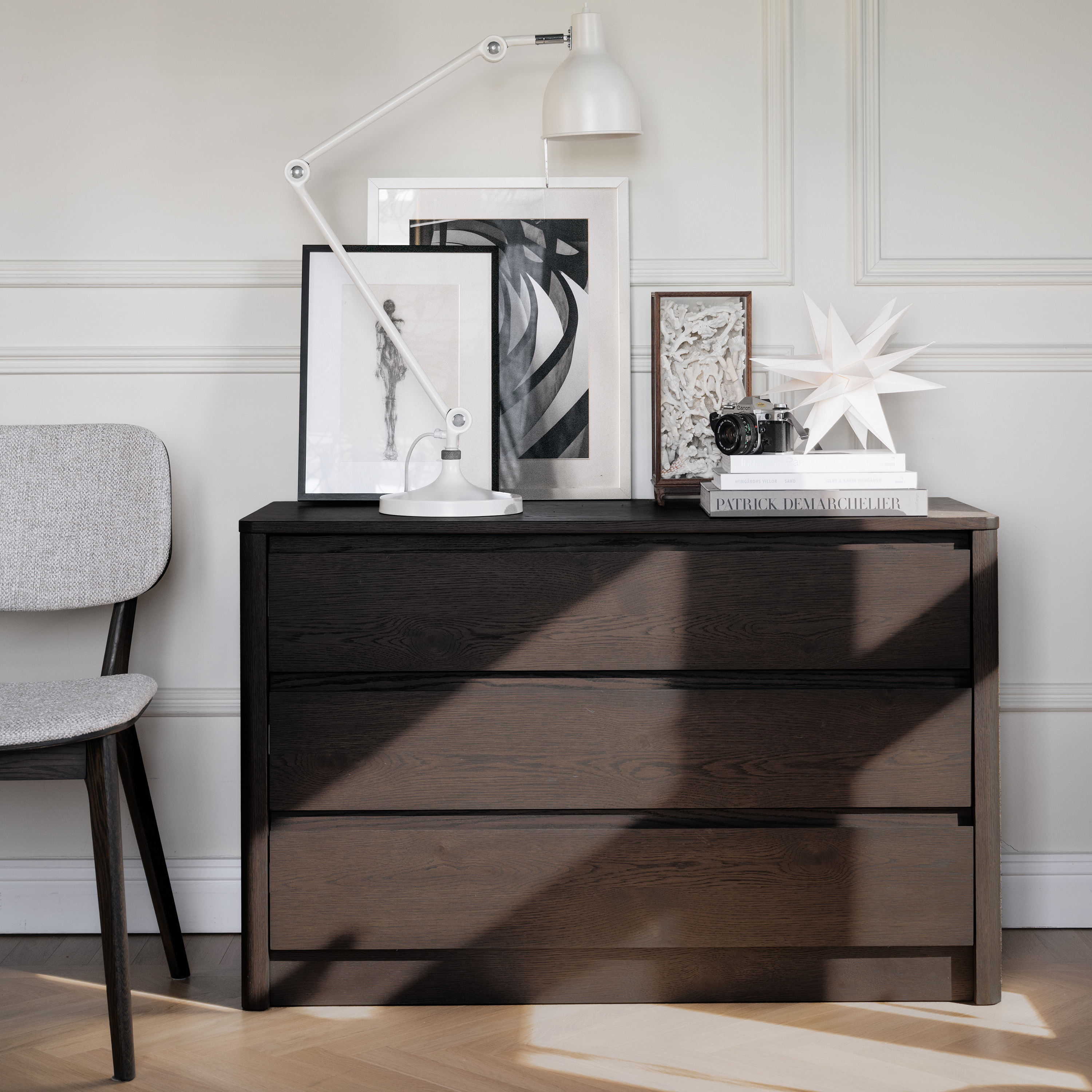 Rowico Home Melstone Kommode Braune Eiche 110x70