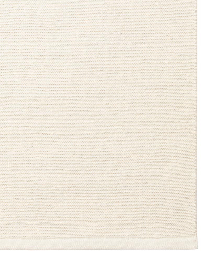 Chhatwal &amp; Jonsson Kashmir Ullmatta Offwhite 250x350