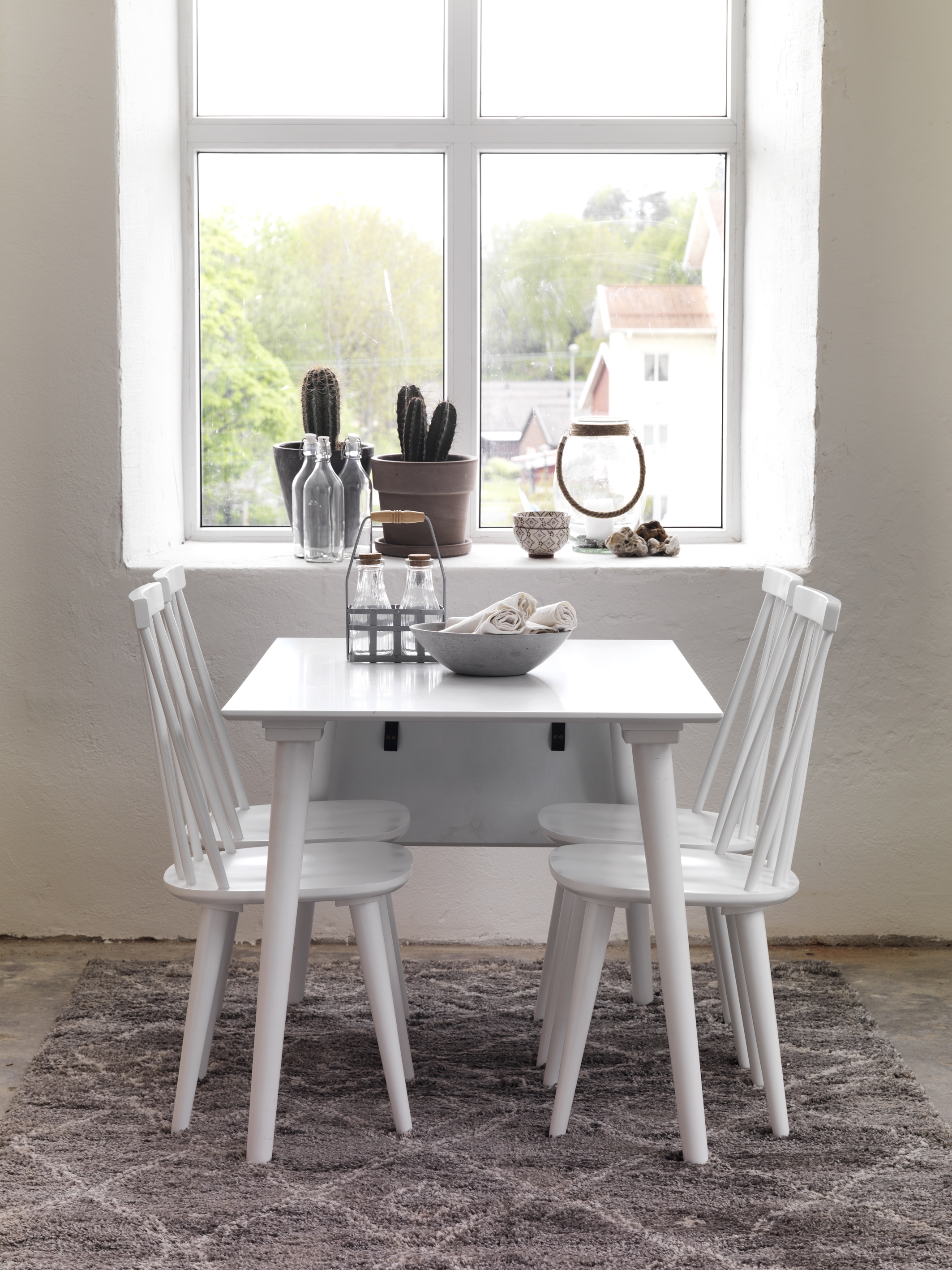 Rowico Home Lotta Klaffbord Vit 120cm