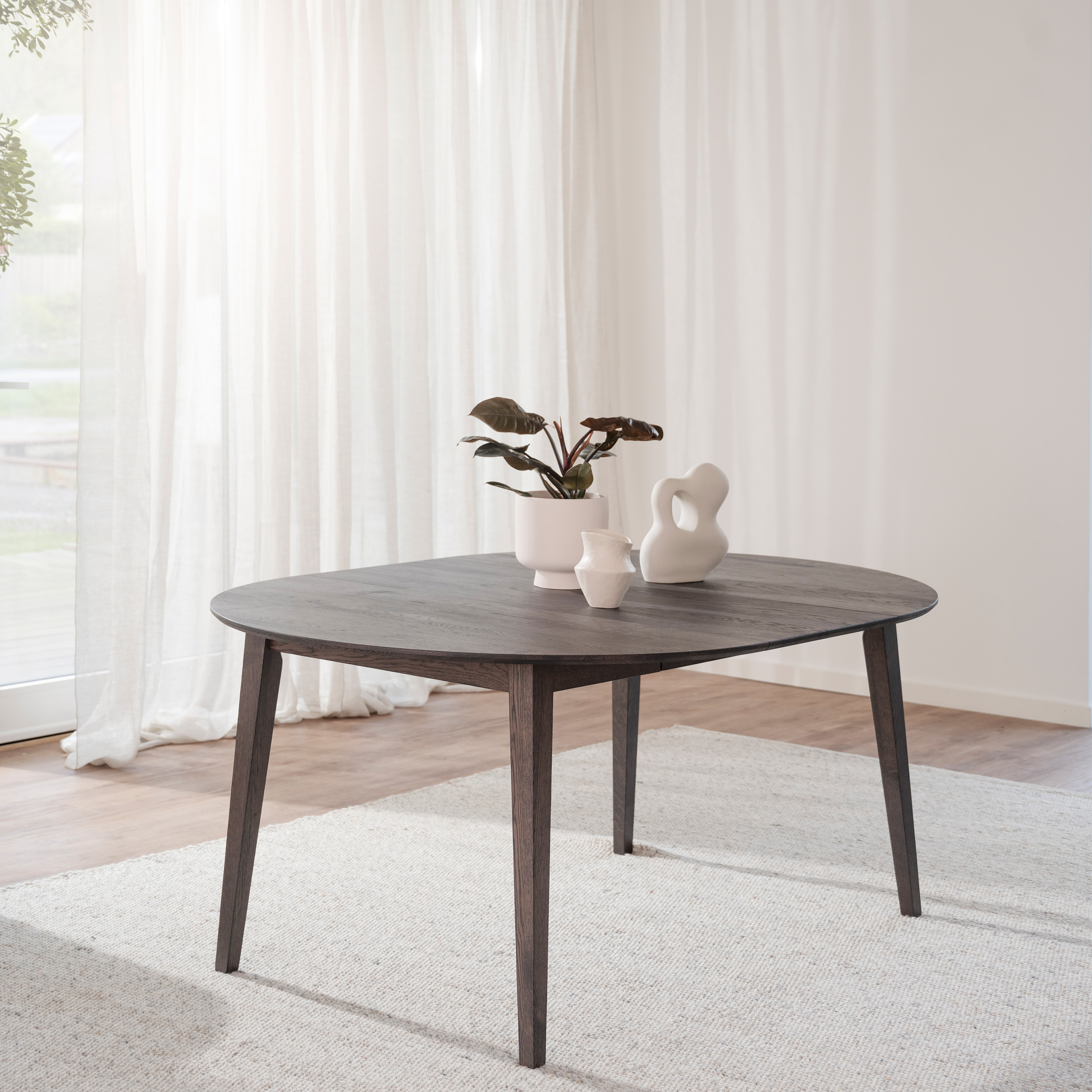 Rowico Home Filippa Esstisch Braun Ø120/165cm