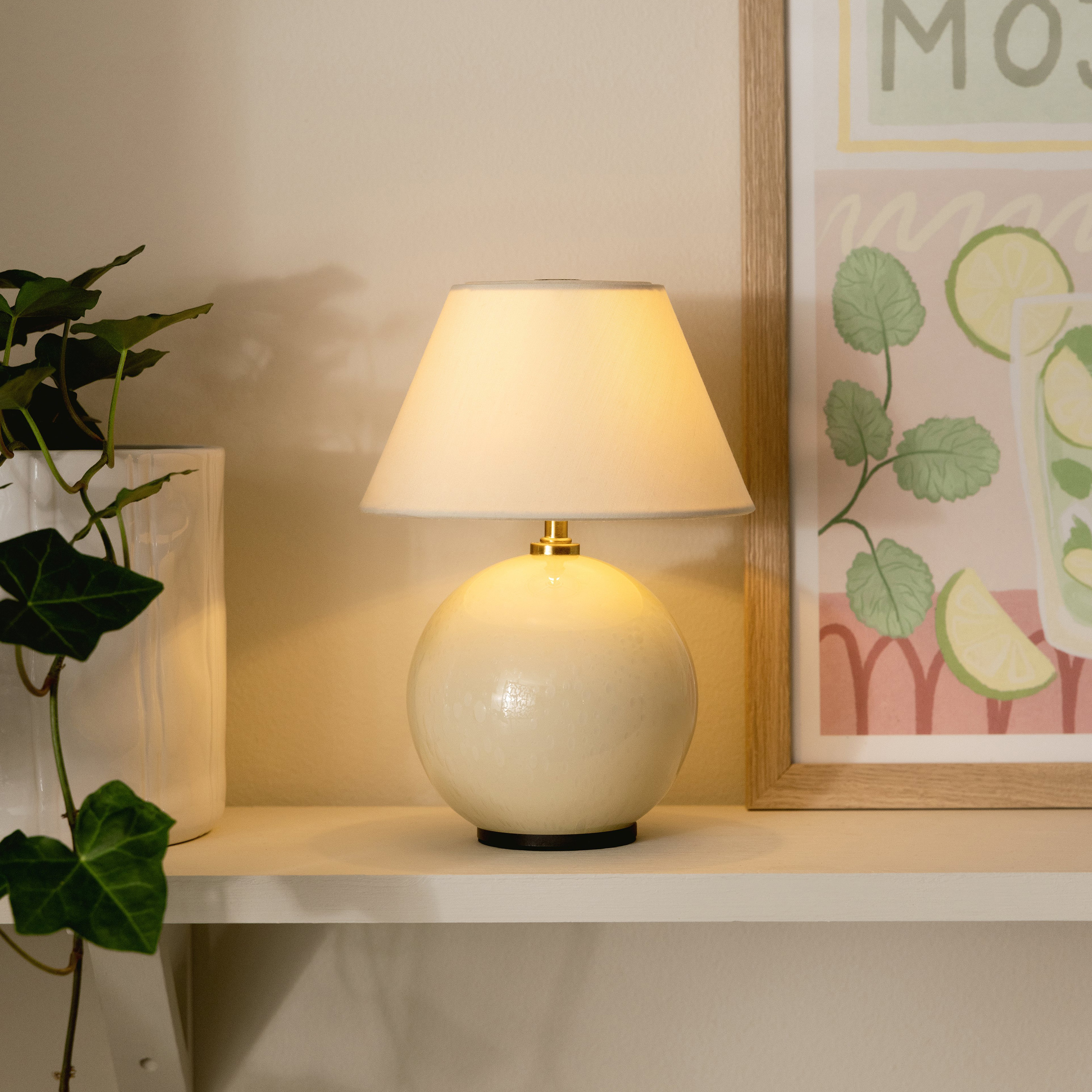 Globen Lighting Iris Kannettava Pöytävalaisin Beige 16 cm