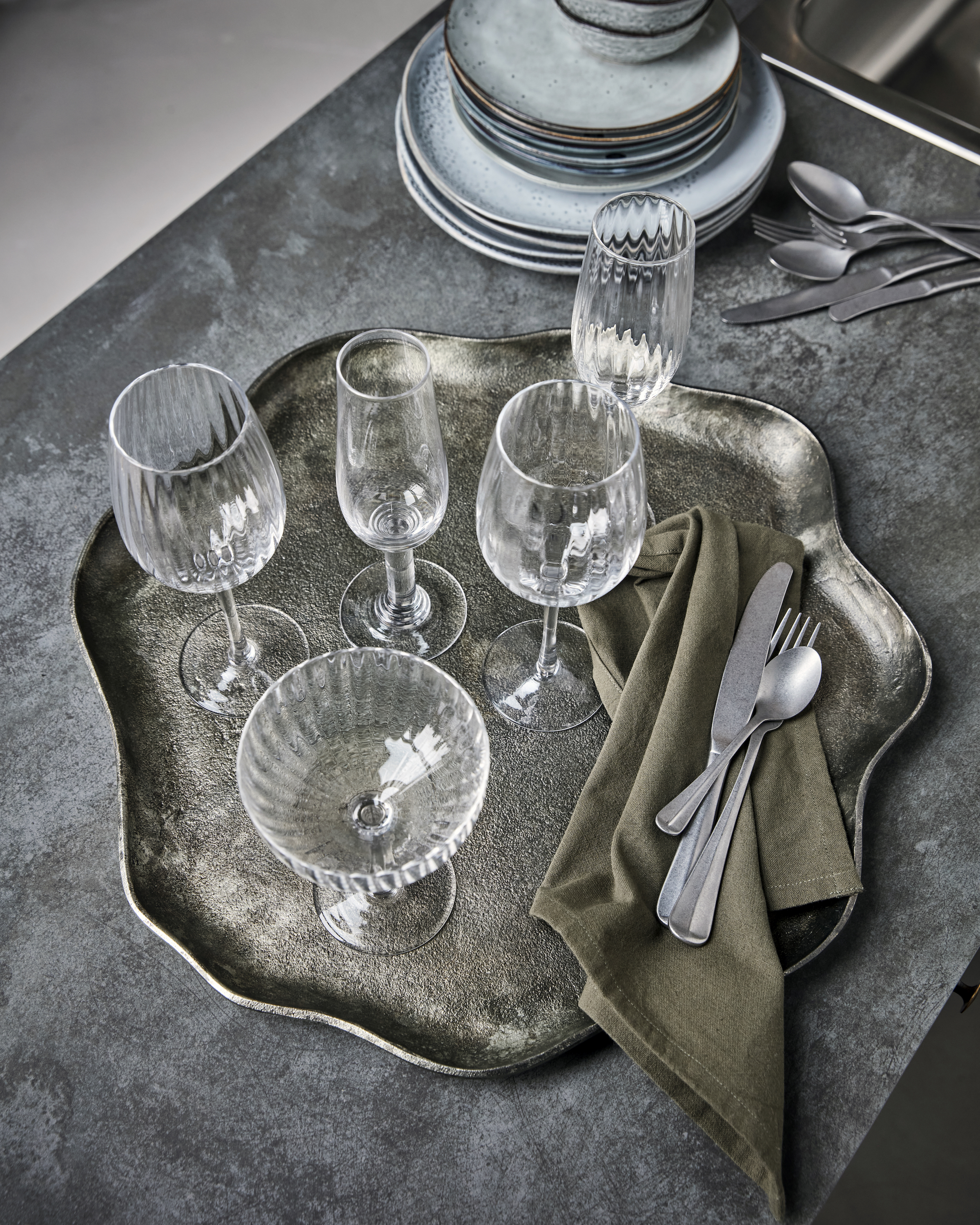 House Doctor Talas Tablett Antik Metallisch Ø50