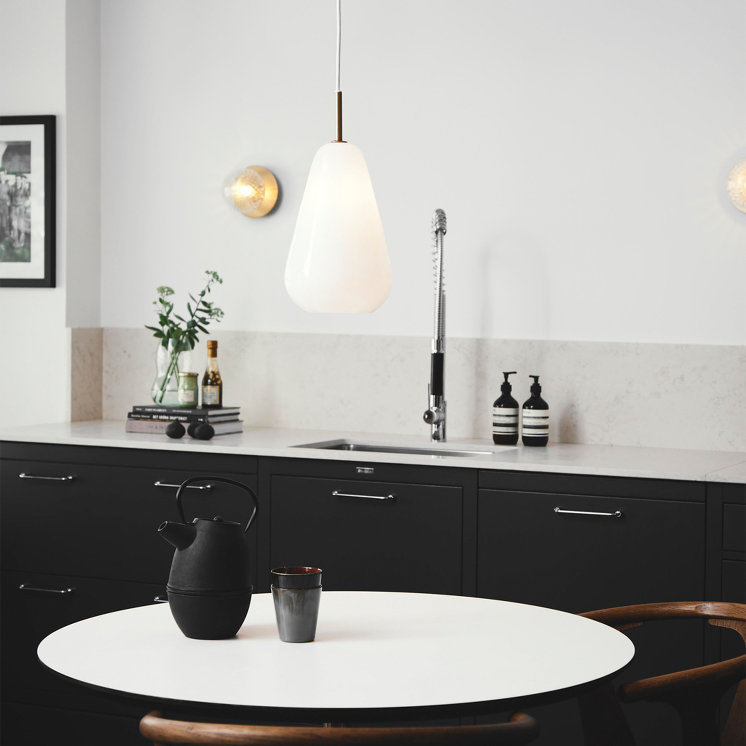 Nuura Anoli 1 Taklampa Nordic Gold/Opal Medium