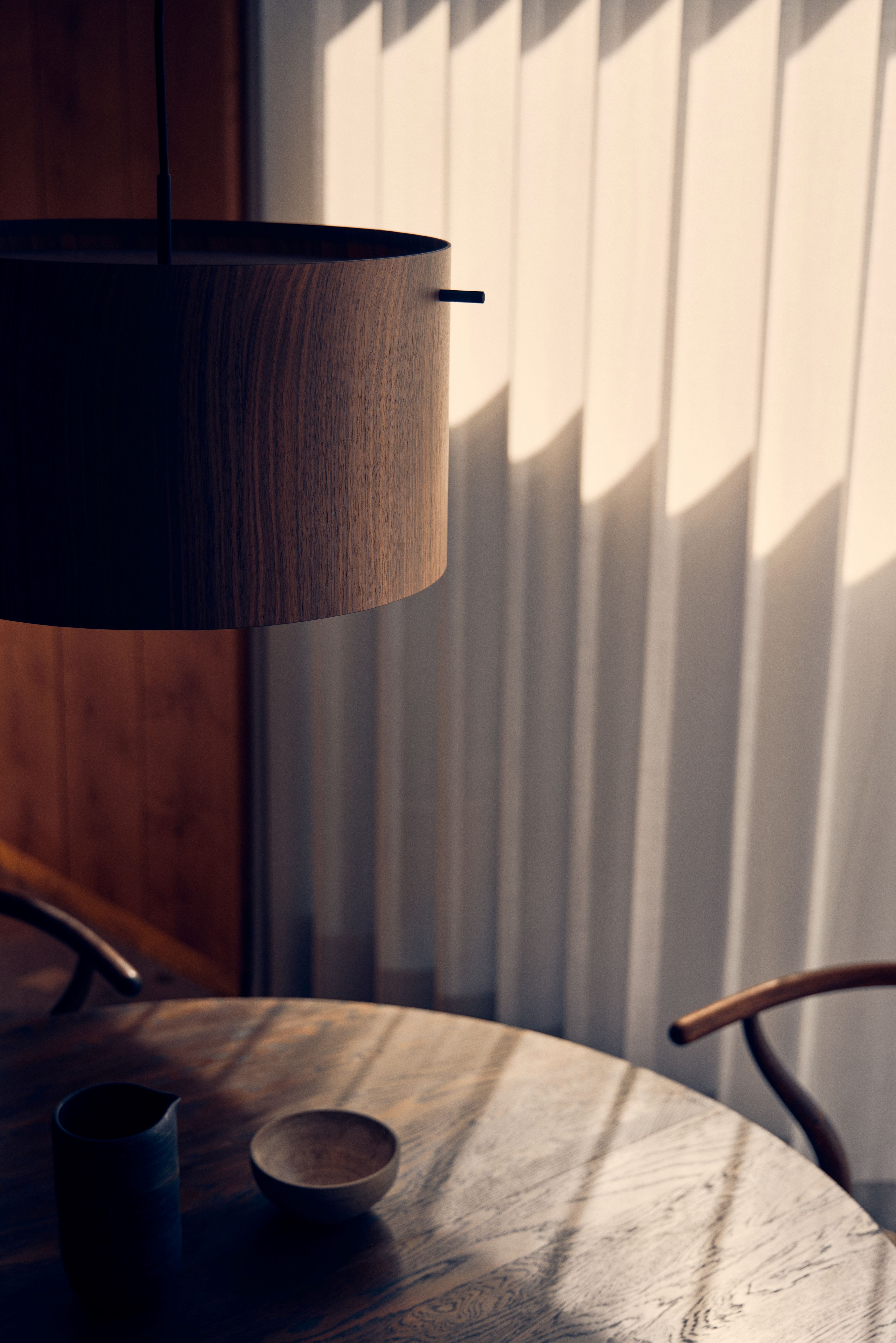 Frandsen FM 1954 Riippuvalaisin Pähkinä Ø41