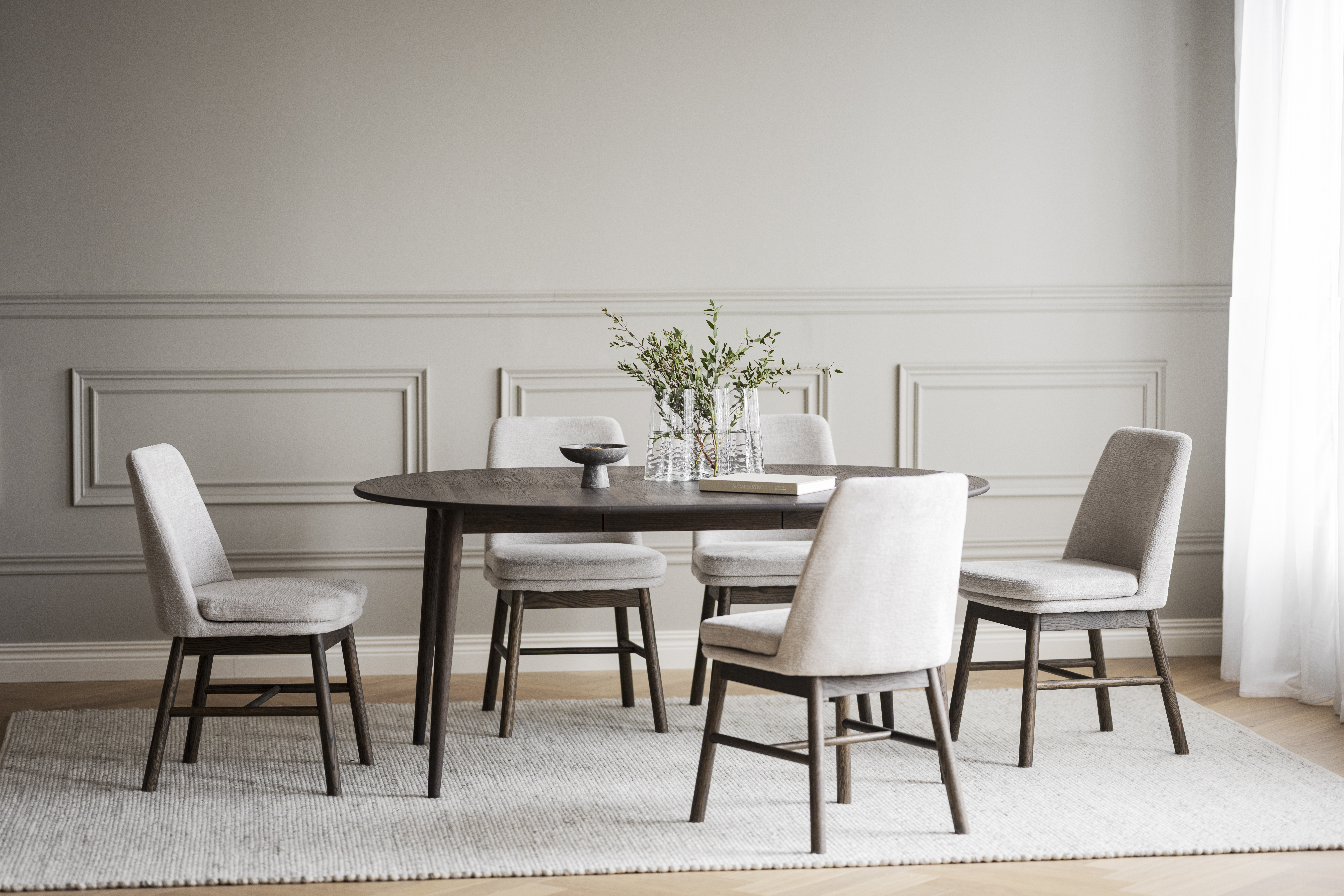 Rowico Home Tyler Esstisch Oval Braun 170/210cm